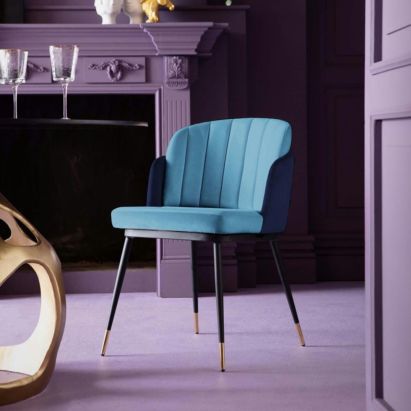 HOJAS - Chaise en velours bleu et acier noir