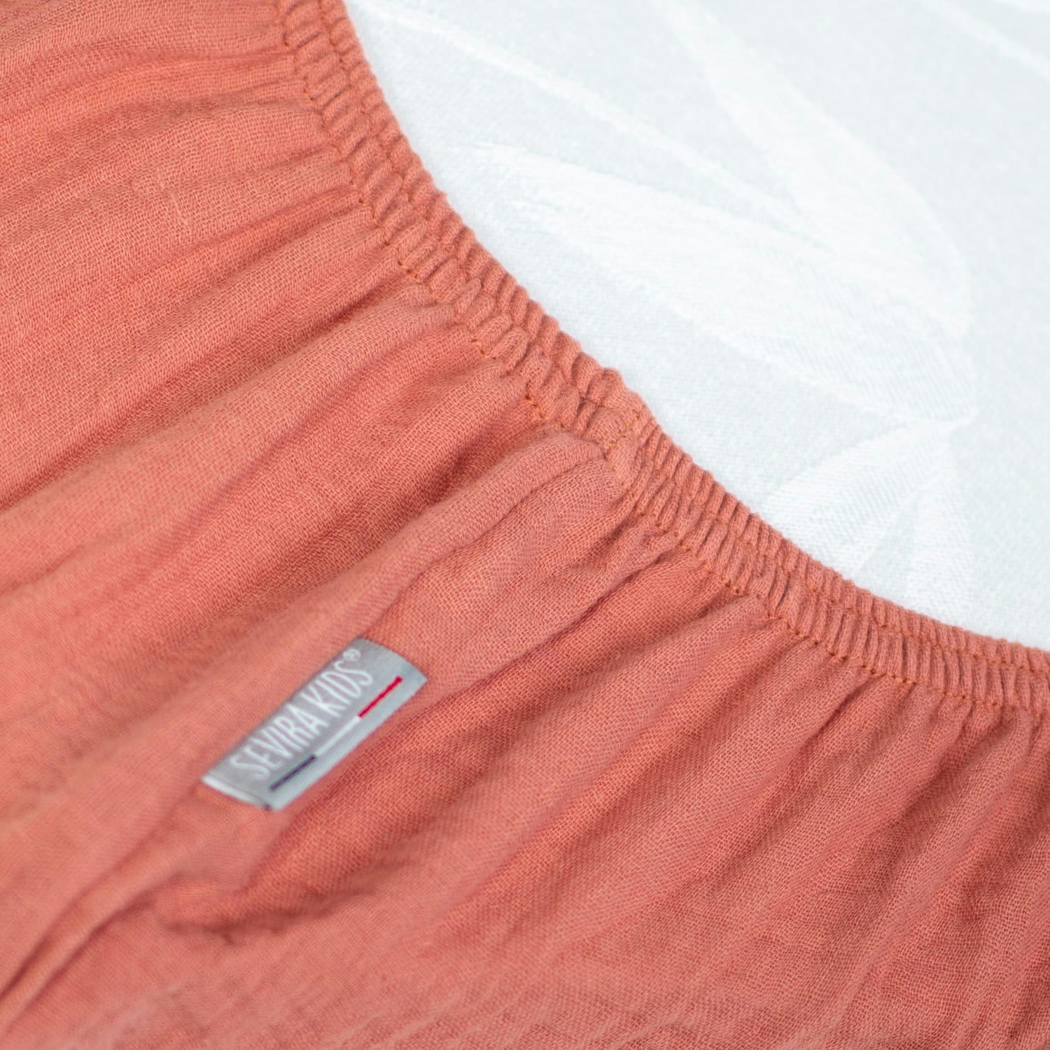 - Drap housse en gaze de coton 90x190