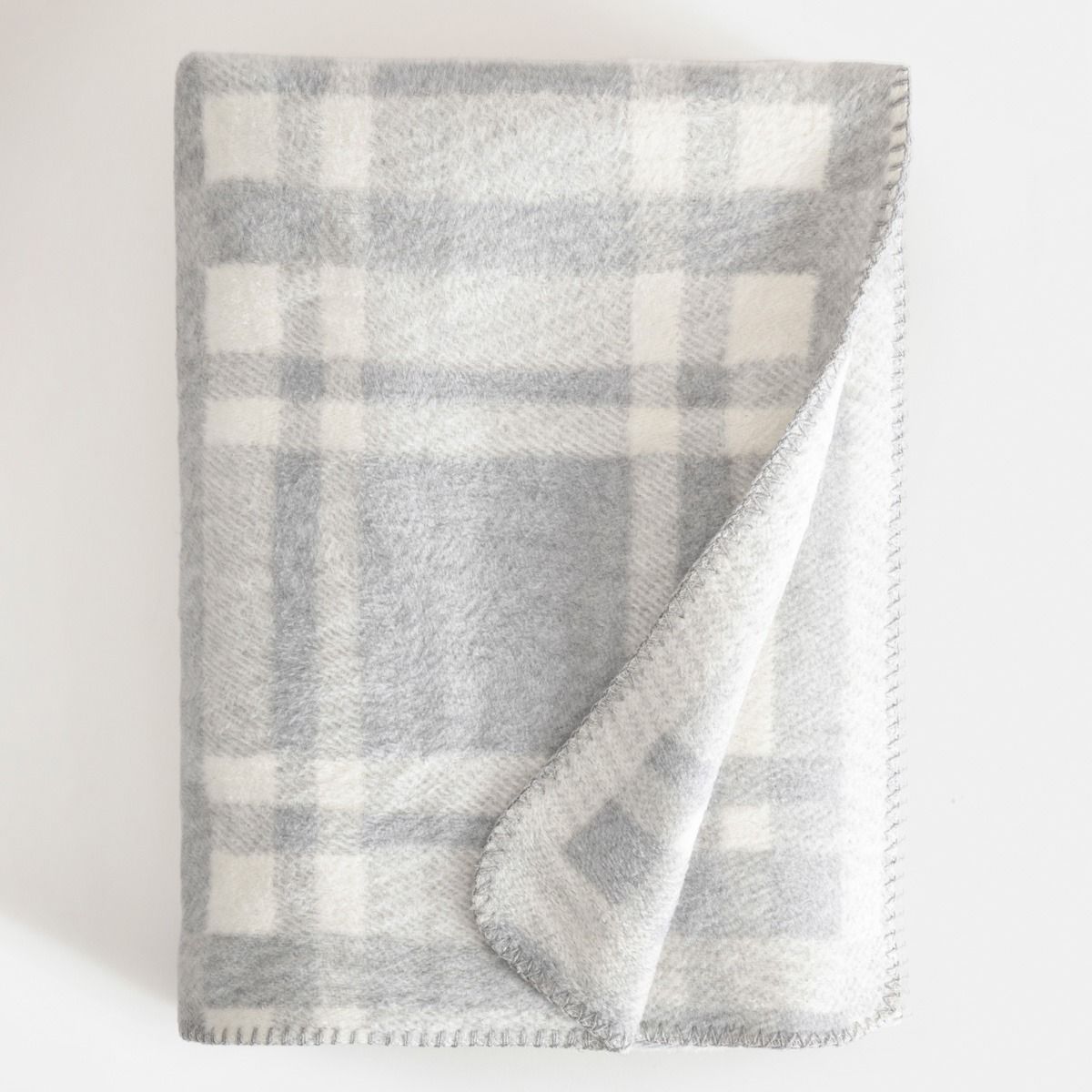 Koc GELIN gruby w kratę 150x200 cm