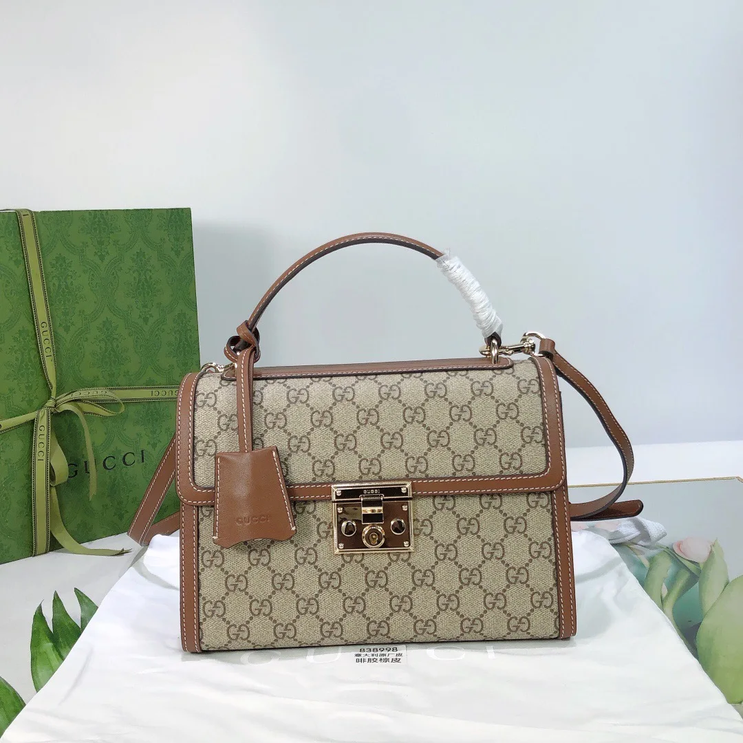 Gucci Padlock medium top handle bag (7A regular version)