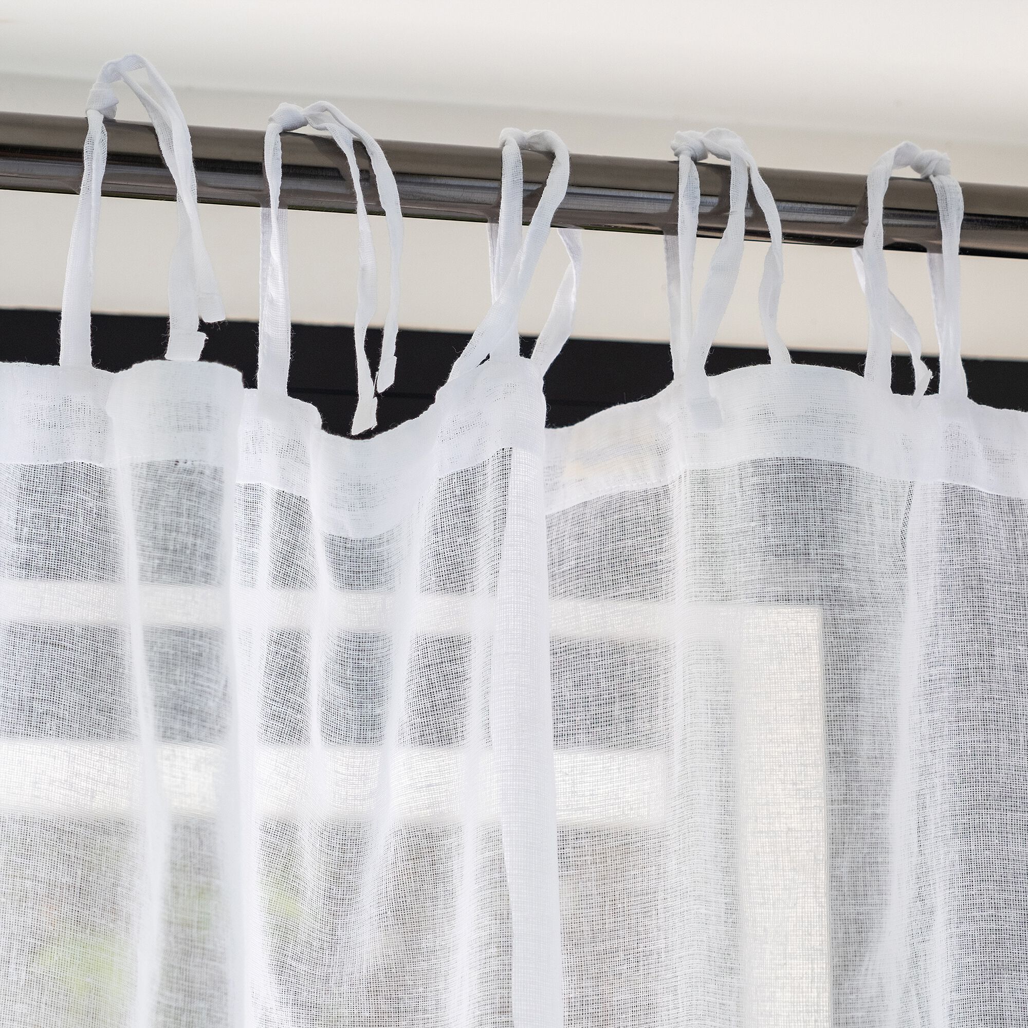 LOLA - Voilage à nouettes en coton 105x250cm - blanc