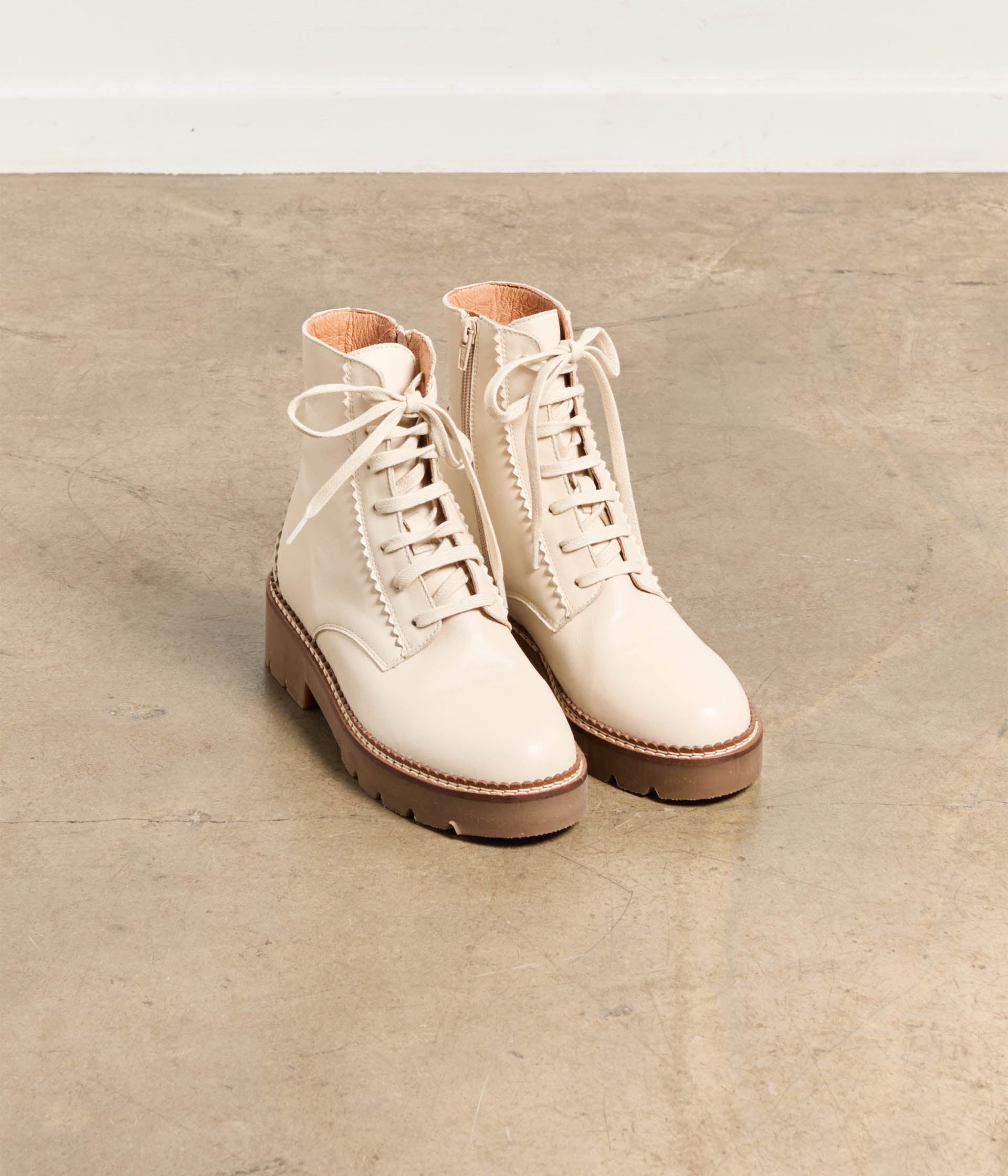 Bottines en cuir écru Sweety