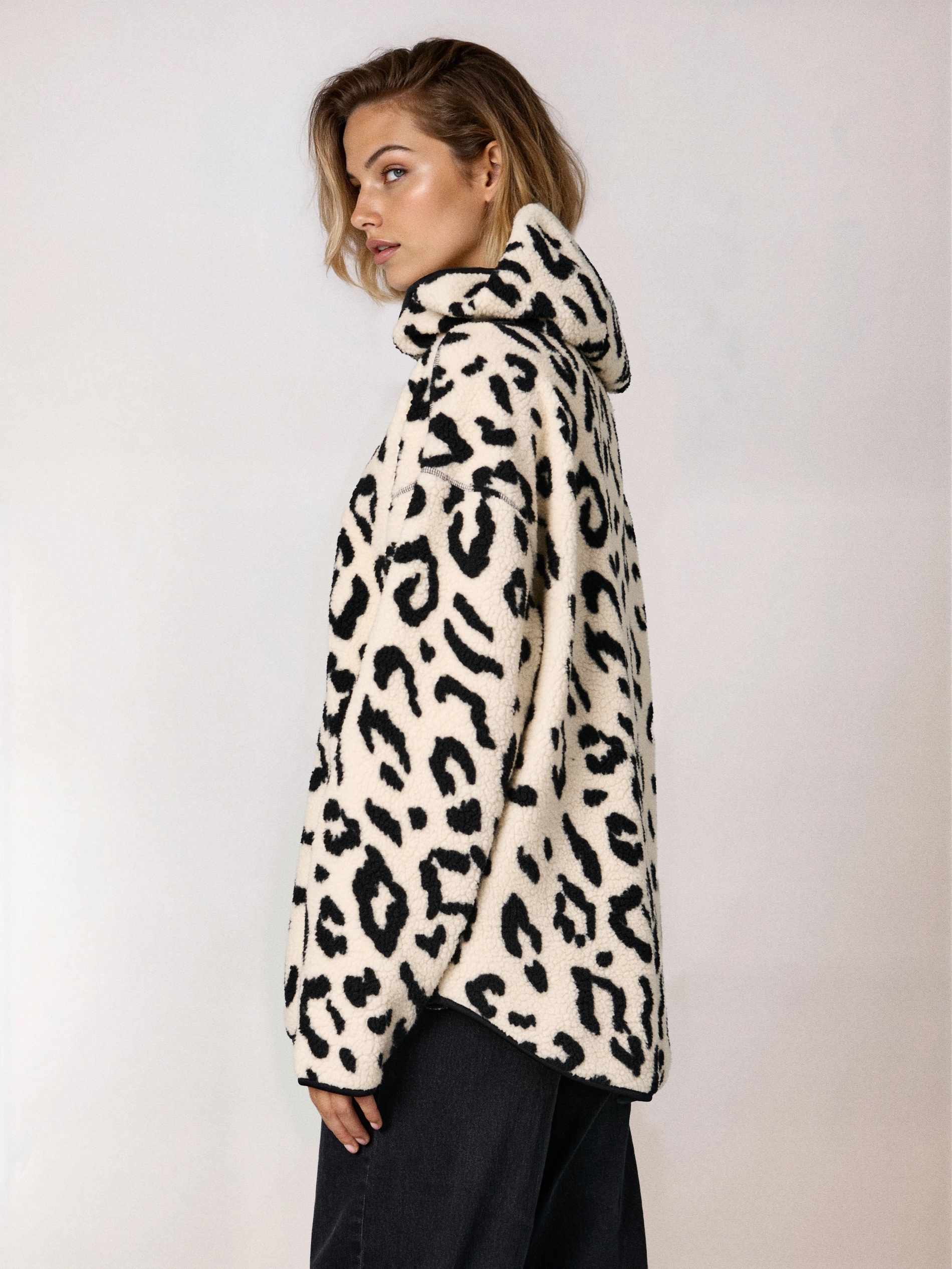 Bluza sherpa z kapturem