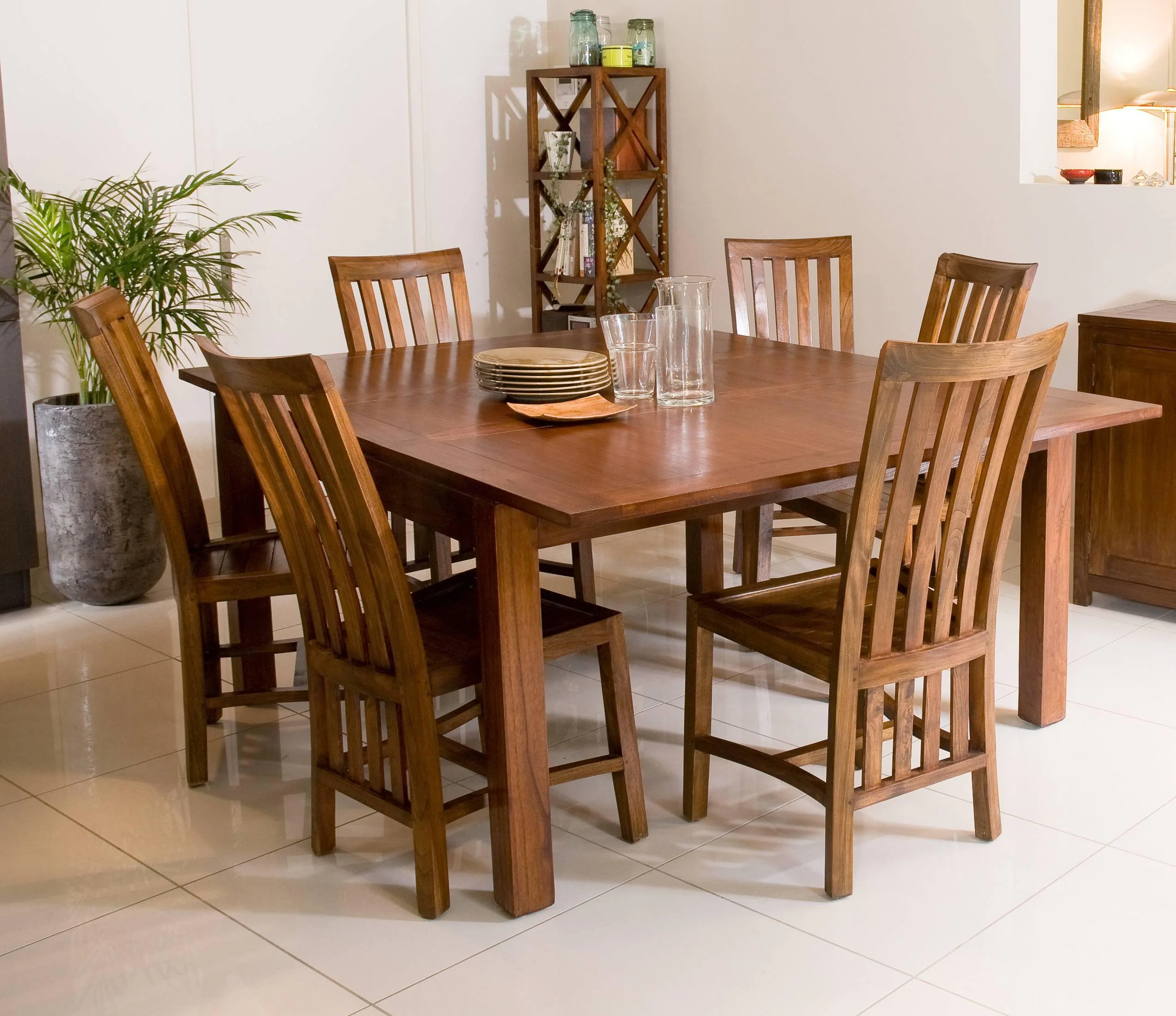 Eettafel Naëlle mindihout