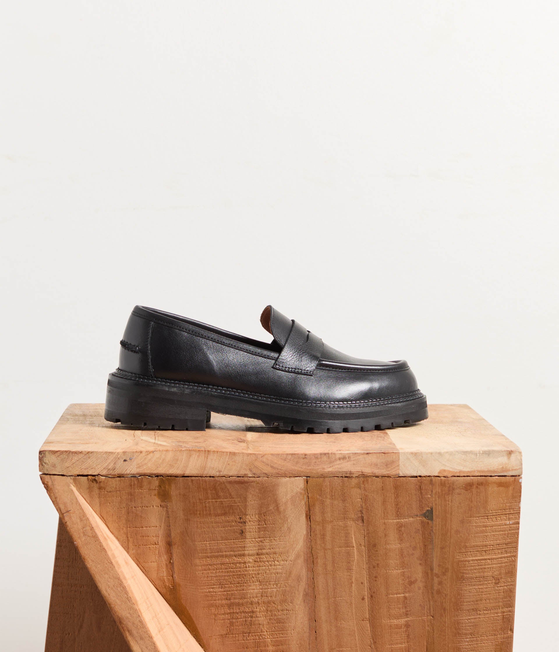 Mocassins en cuir noir Jean