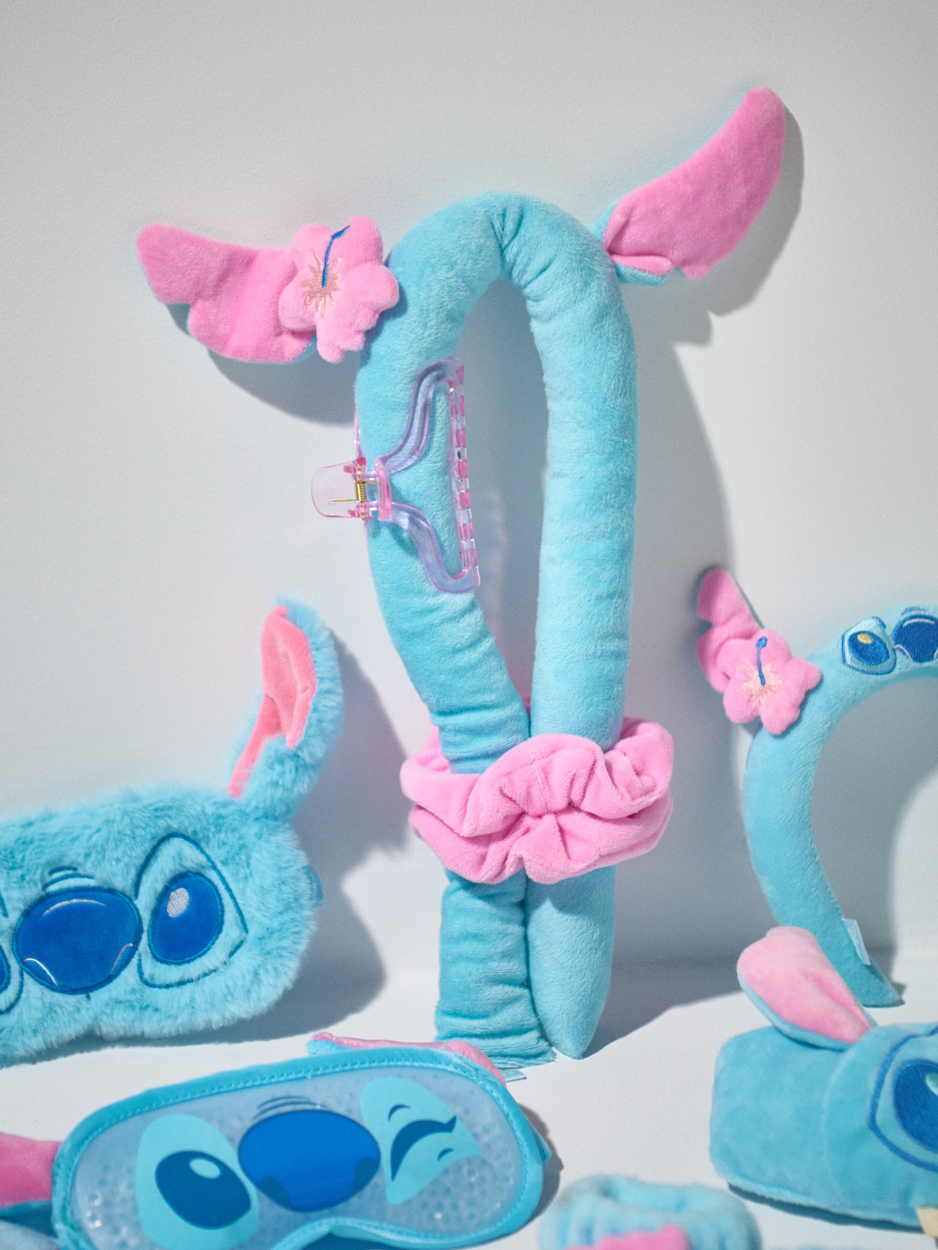 Zestaw: gumki, spinka i wałek do włosów Lilo & Stitch