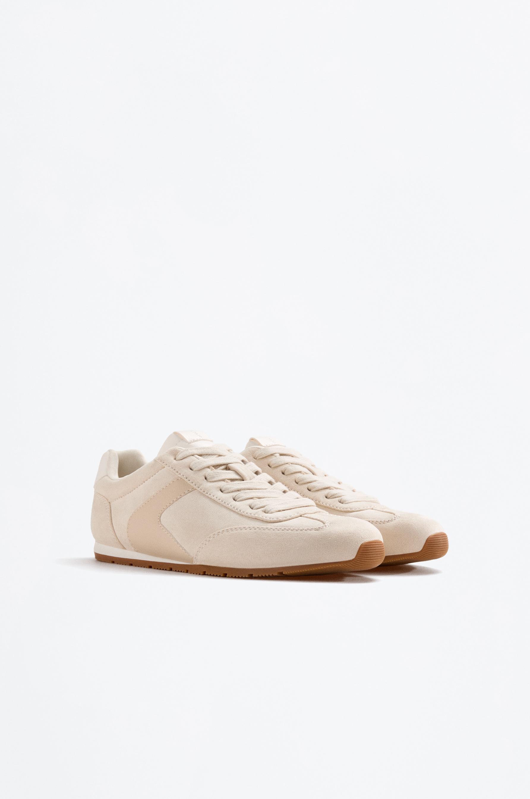 Zapatilla deportiva