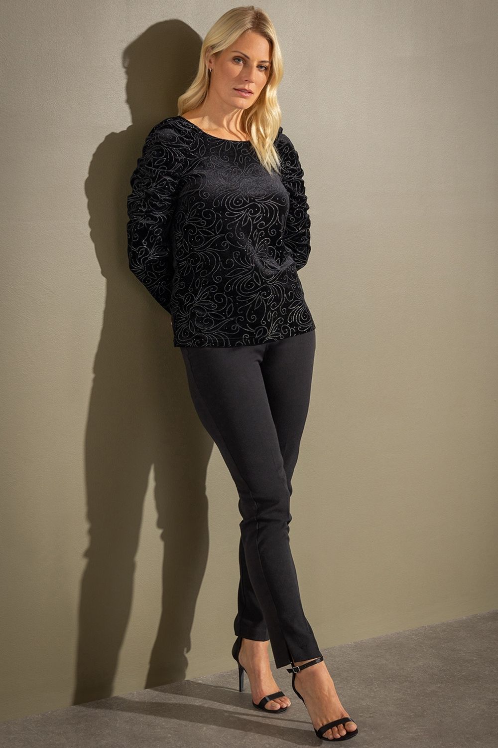 Klass. Shimmer Velour Raglan Sleeve Top
