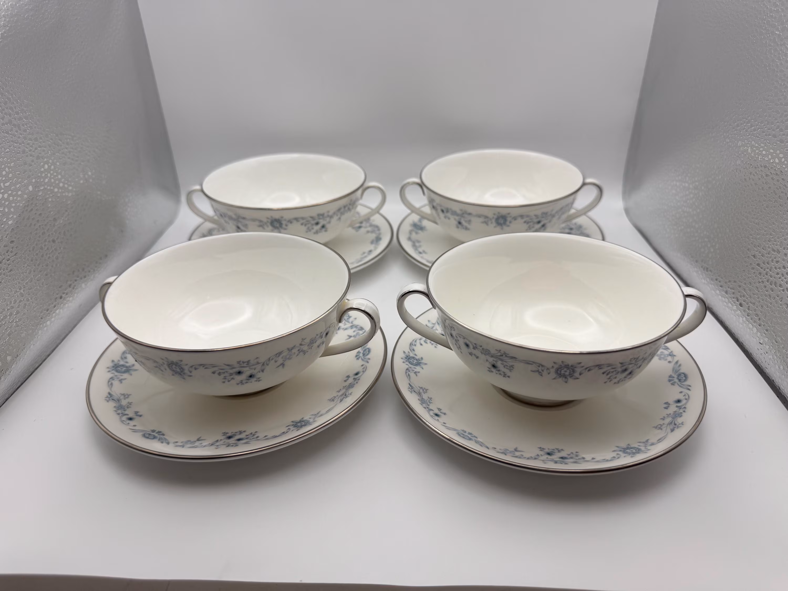 Set of 4 Royal Doulton English Fine Bone China ANGELIQUE Cream Soup Bowls with Saucers