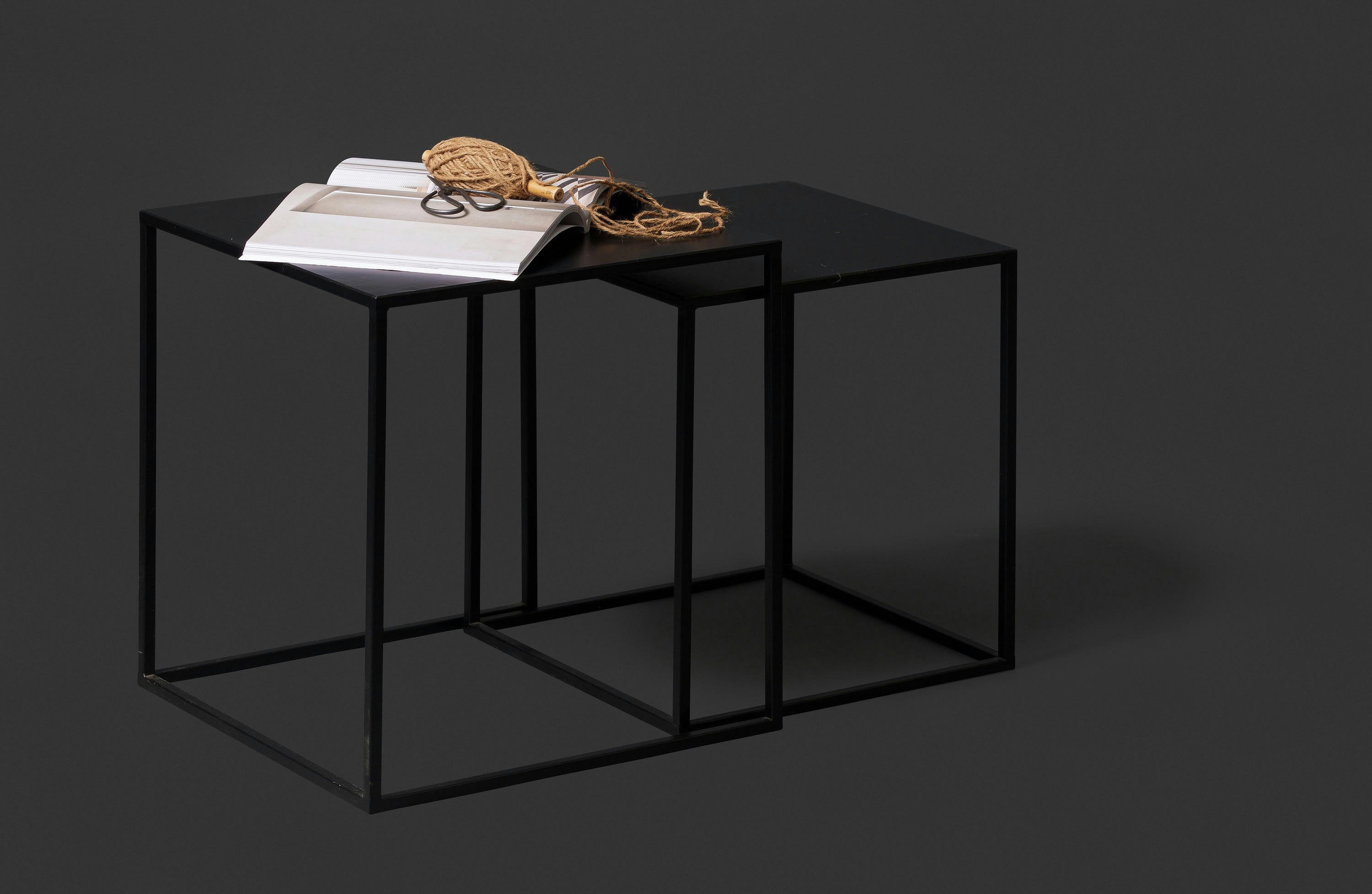 ZIVA - Lot de 2 tables basse en métal noir