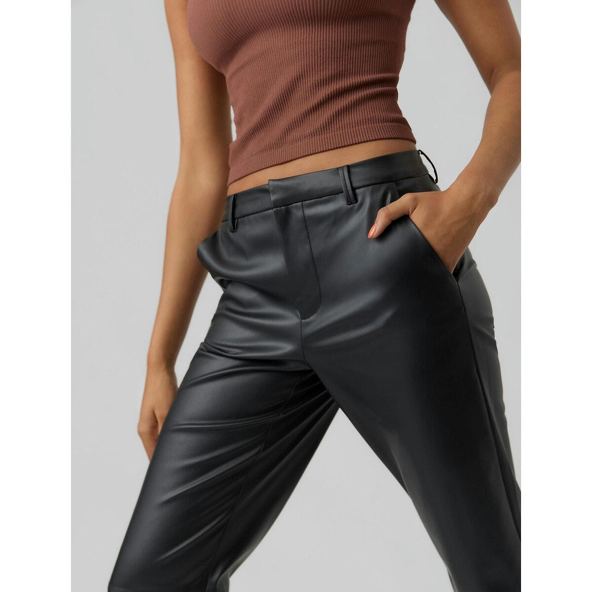 Pantalon droit enduit