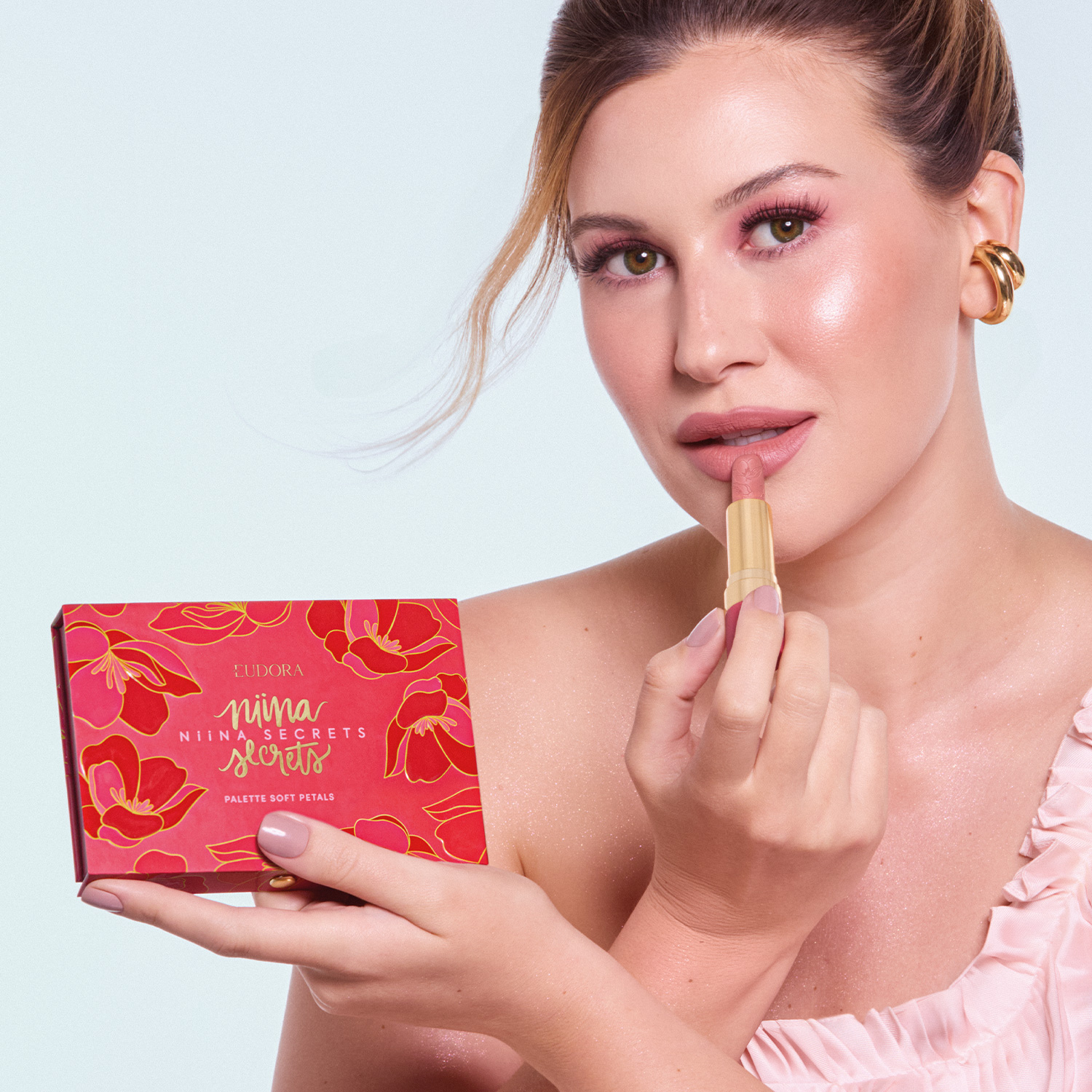 Paleta de Sombras Niina Secrets Soft Petals 10g