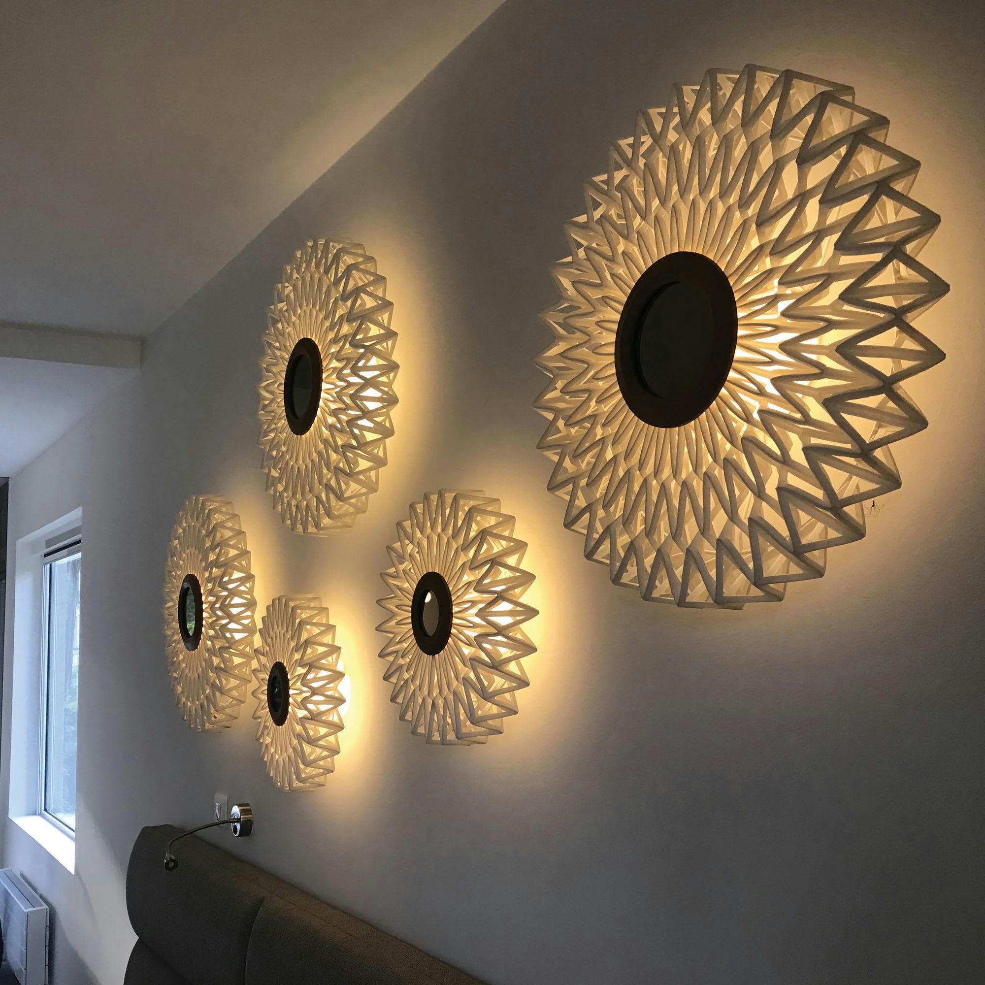 MATAHARI - Applique en tissu blanc cassé avec miroir Ø40cm