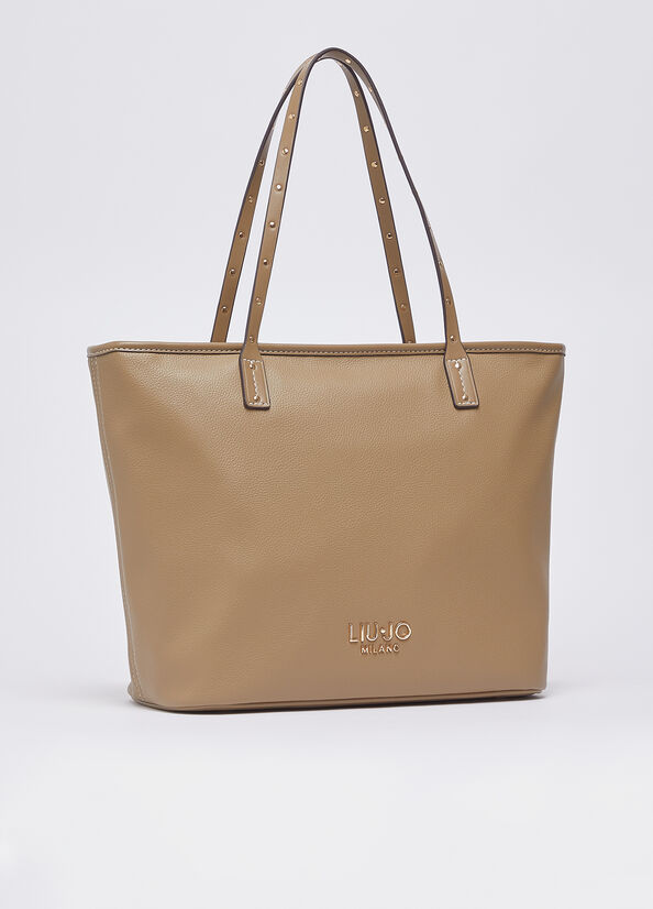 Tote bag media
