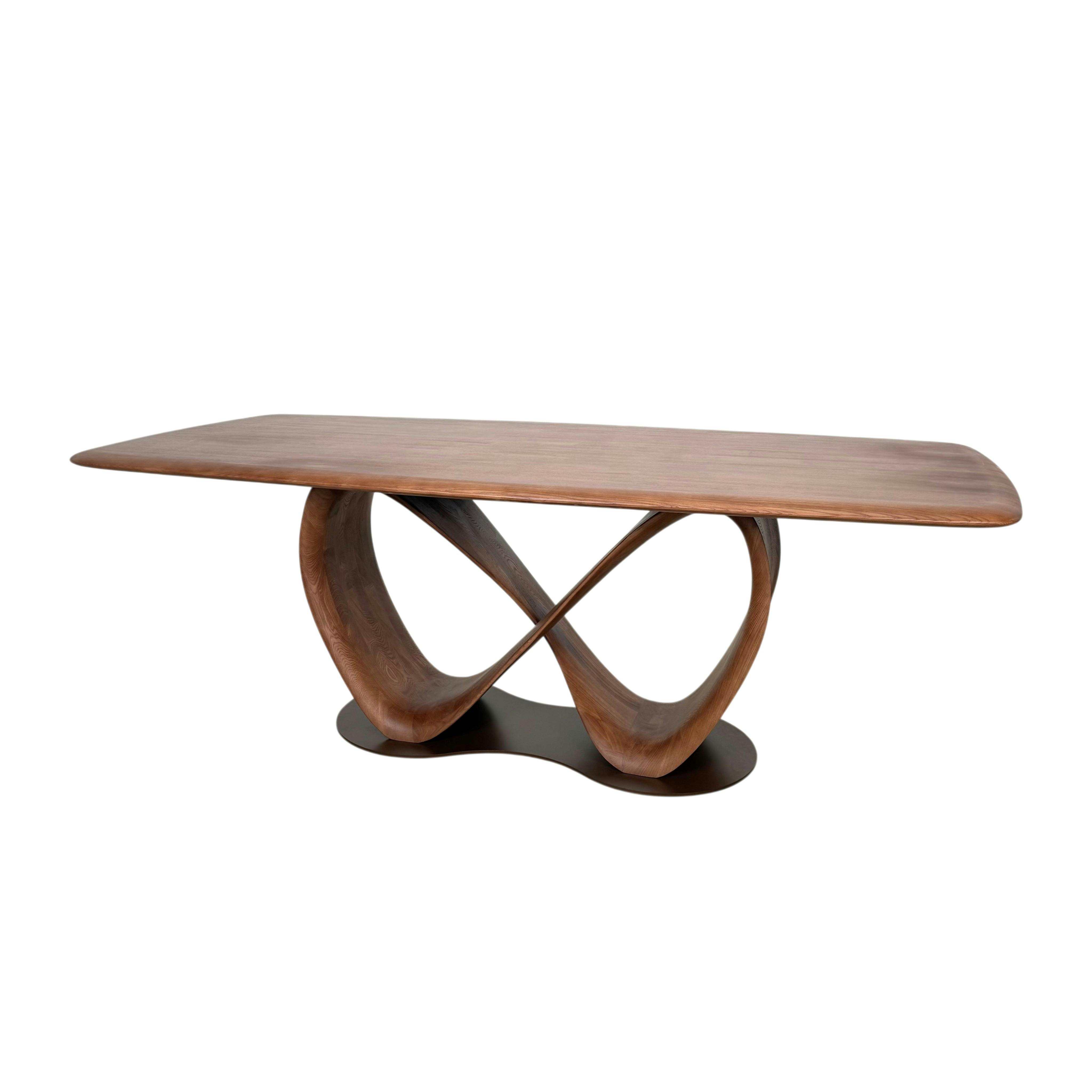 Table à manger bois de frêne à pied design ruban 260 cm ALDER