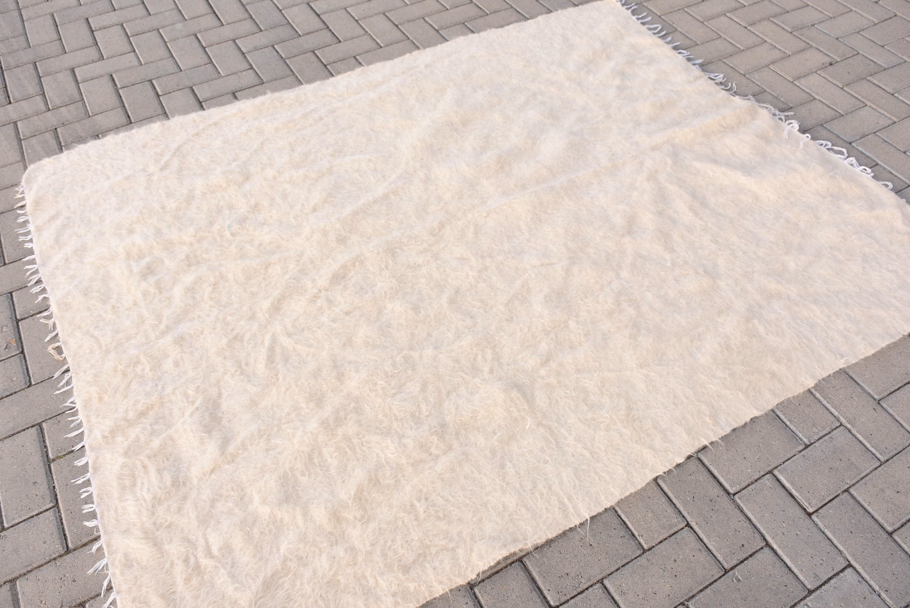 Turkish Rug, 5.1x6.4 ft Vintage Rug, White Gray Polka dot Wool Rug