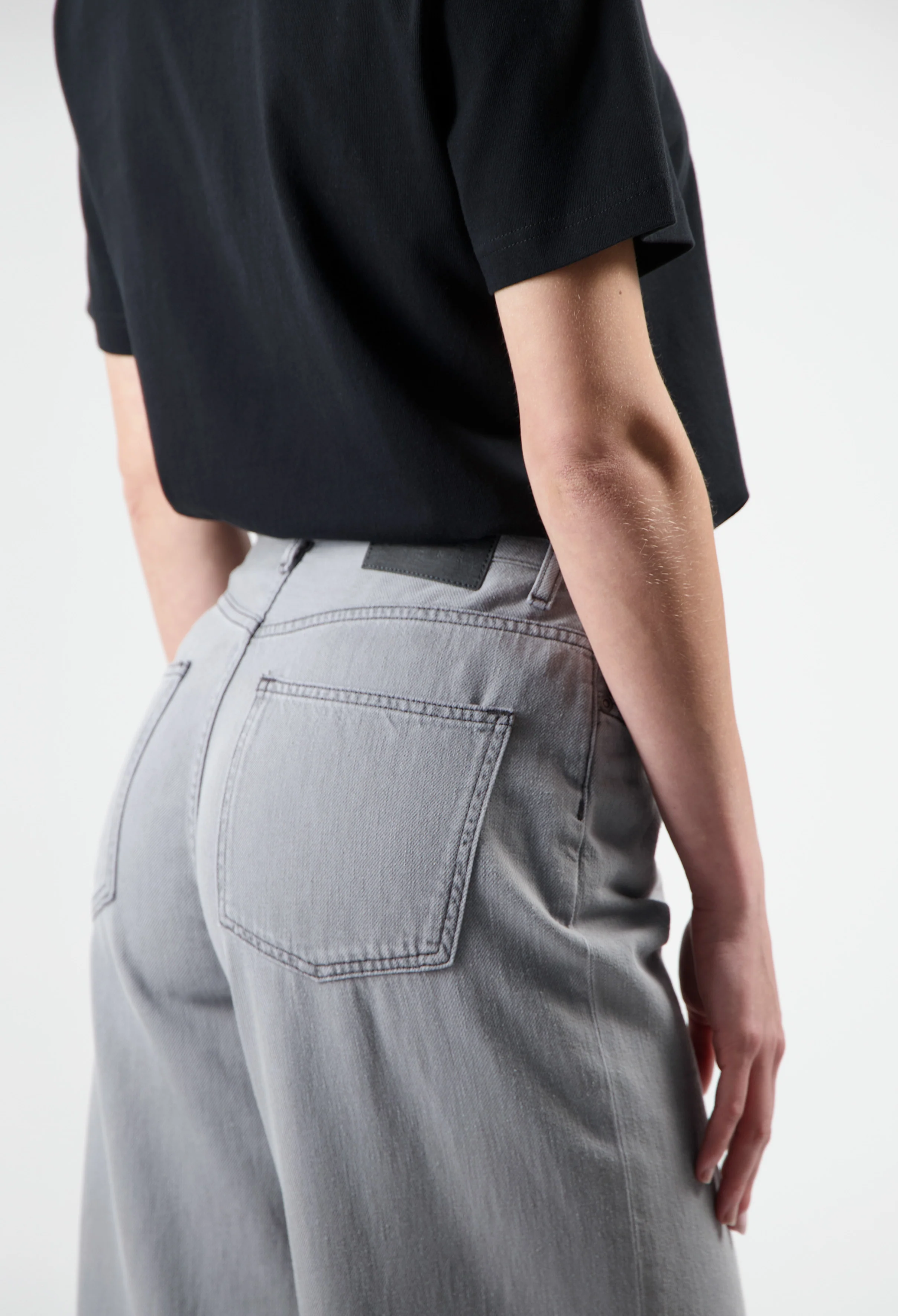 Sara High Loose Flow - Marge Grey