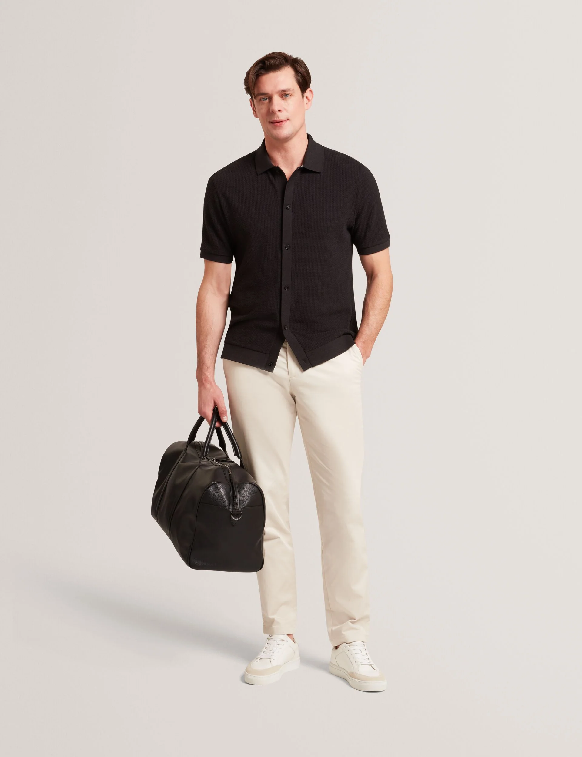 CONNYR | BLACK