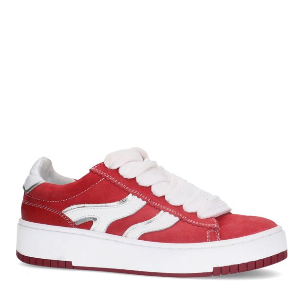 Rode suède sneakers met witte details
