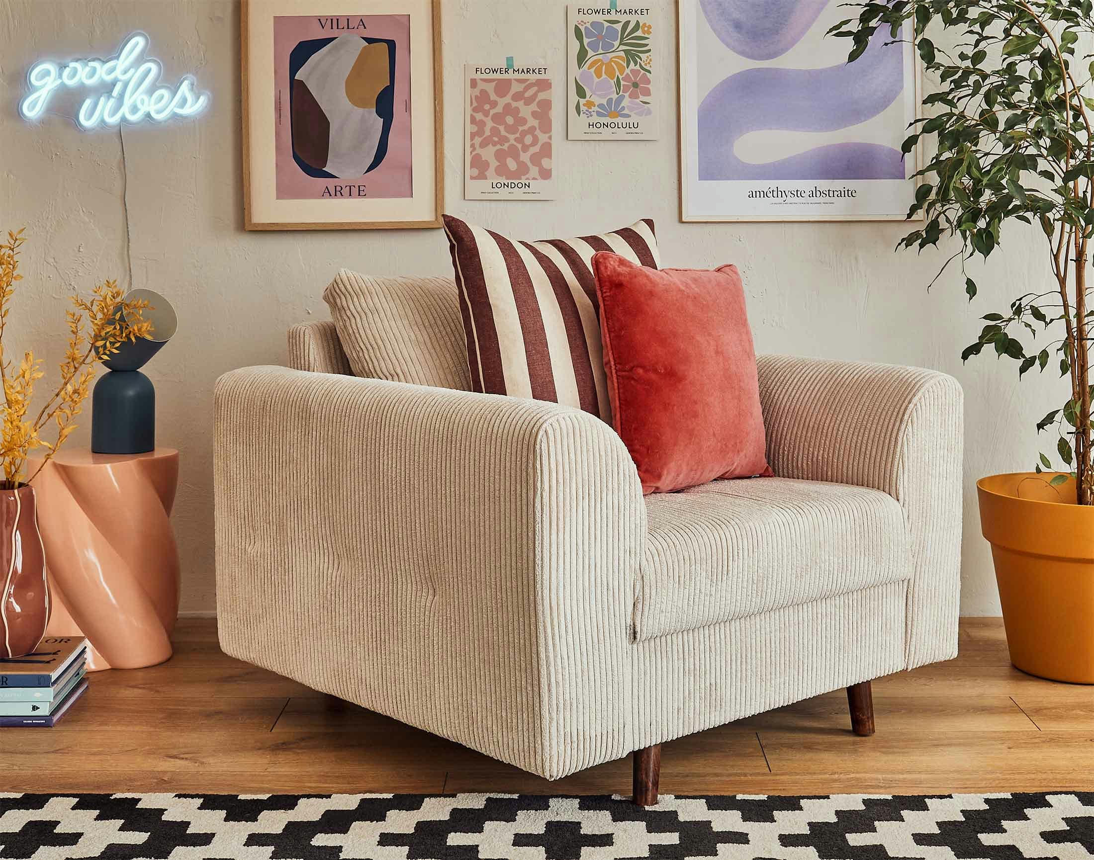 RUNE - Fauteuil en velours côtelé beige