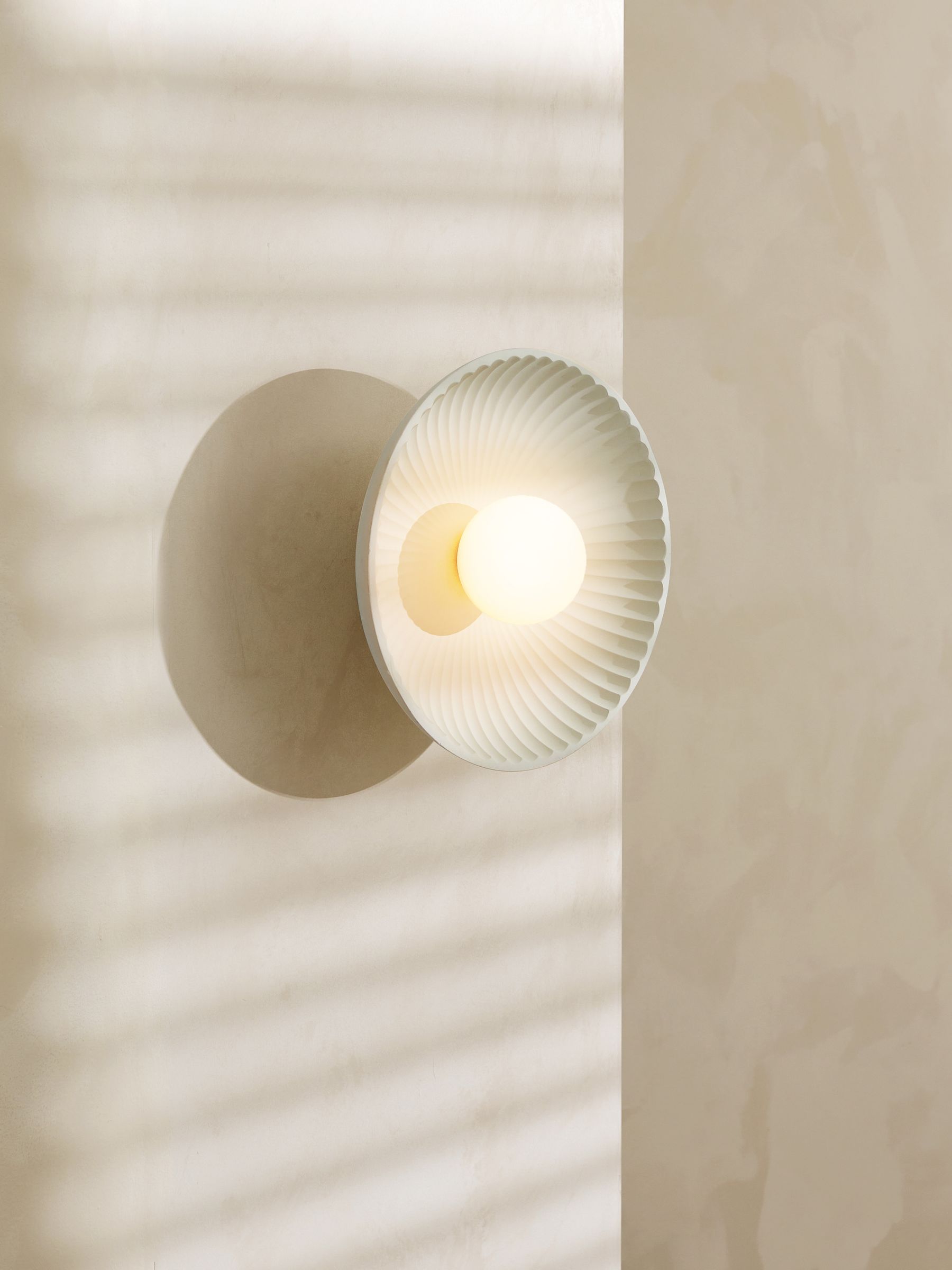 Eliya Wall Light in White
