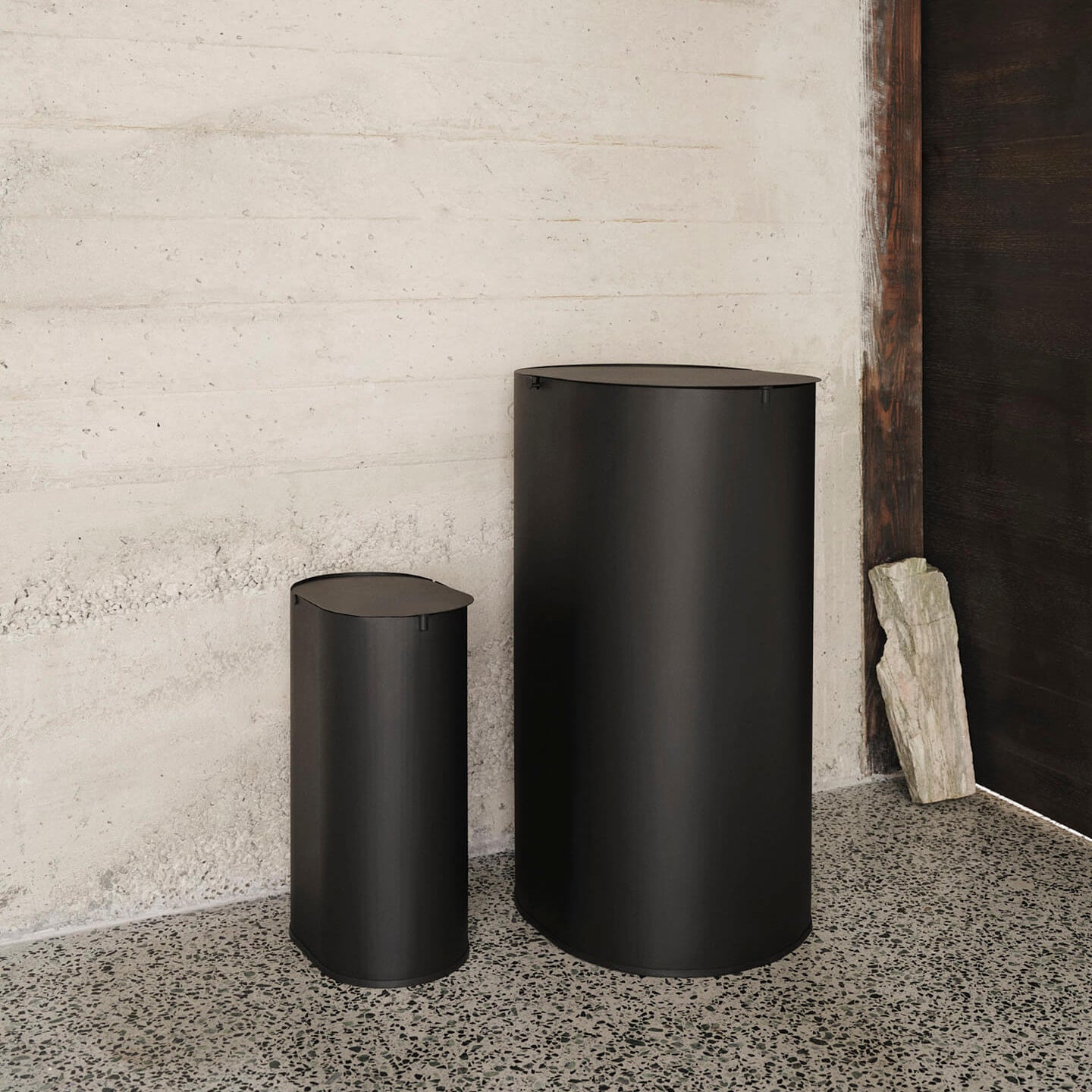 Ferm Living Enkel Afvalemmer - Large - Black