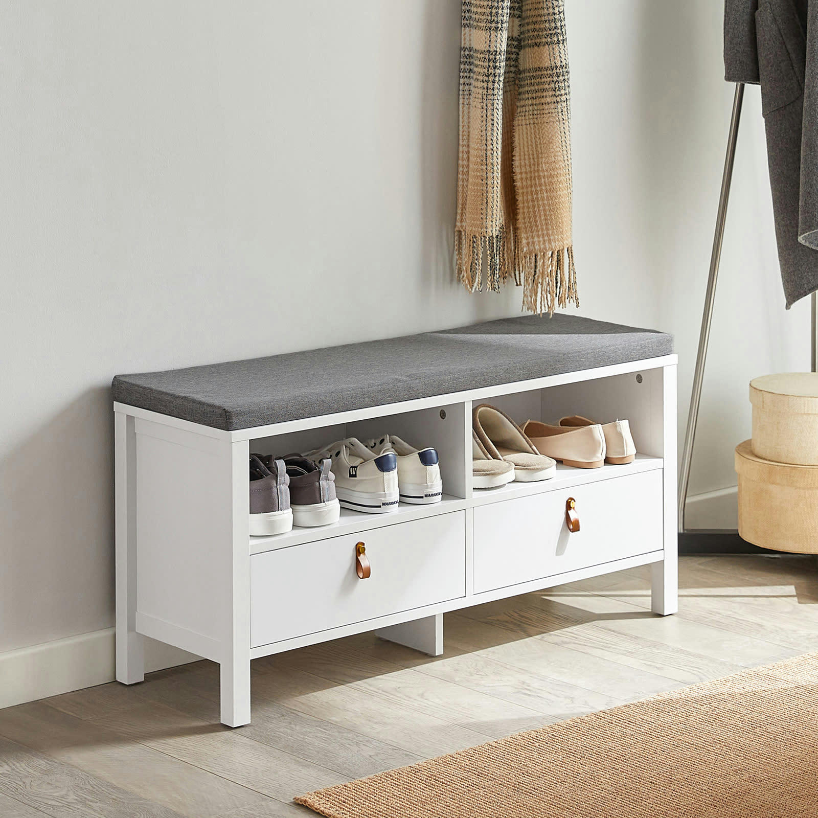 - Commode à chaussure avec 2 compartiments et 2 tiroirs effet bois blanc