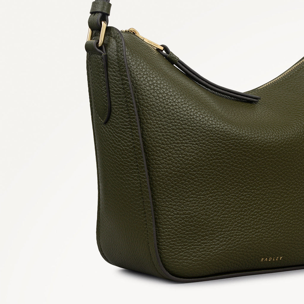 Oak Street - Medium Ziptop Cross Body Bag
