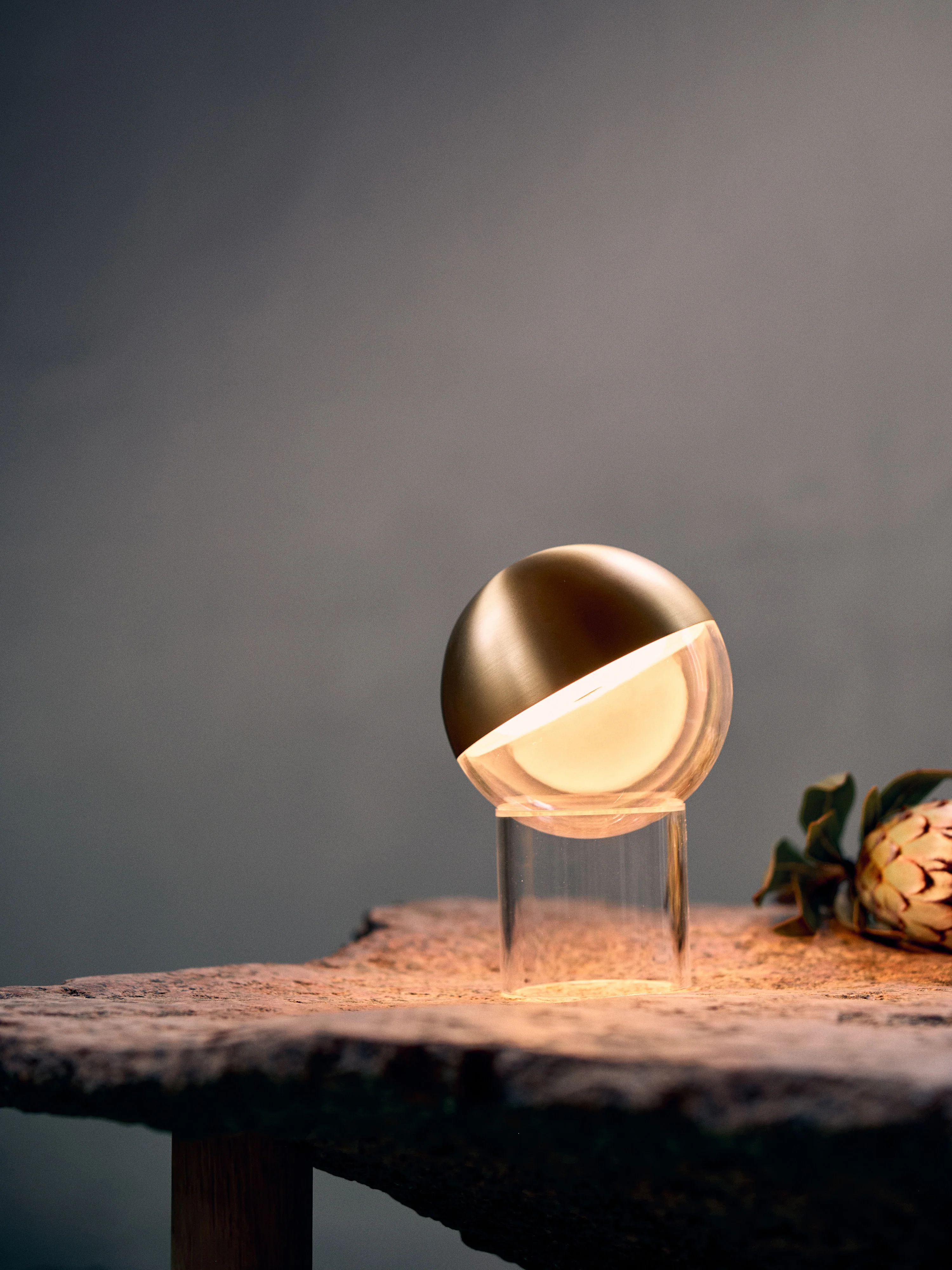 Mobile LED-Tischlampe Pila, dimmbar