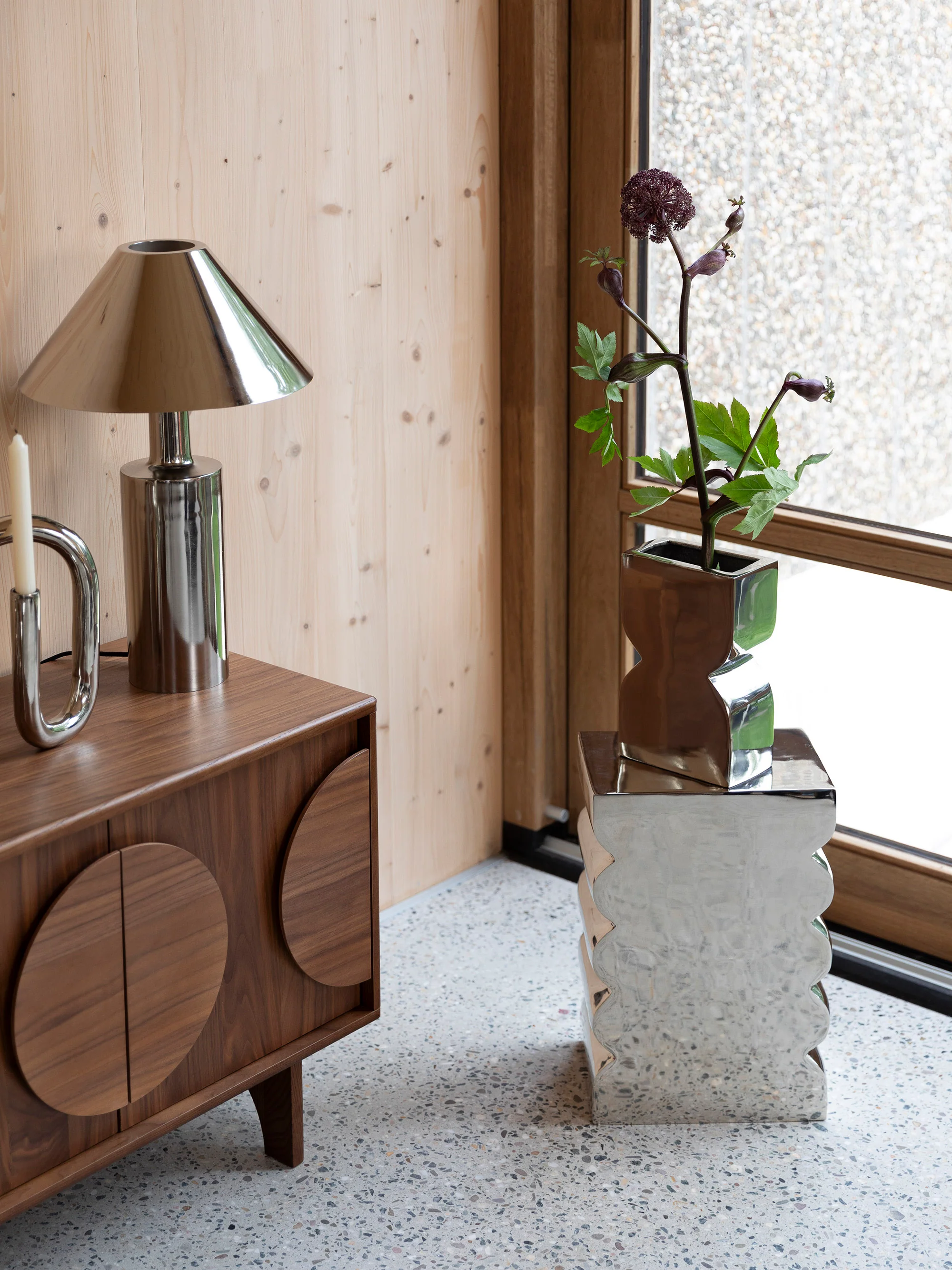Metall-Hocker Curves