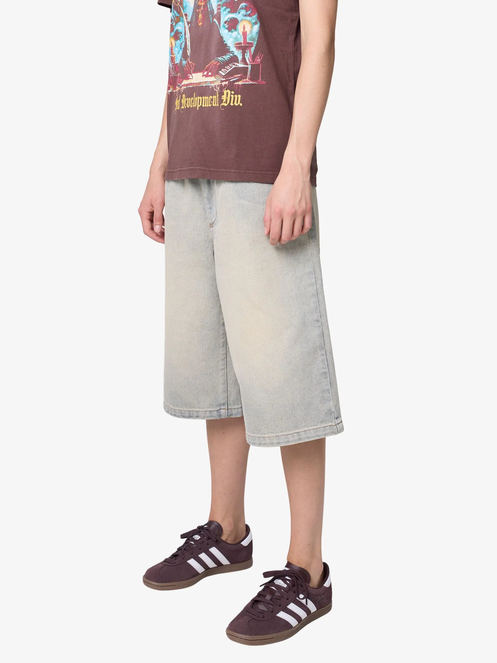 99 Mega Baggy Jort Tyra