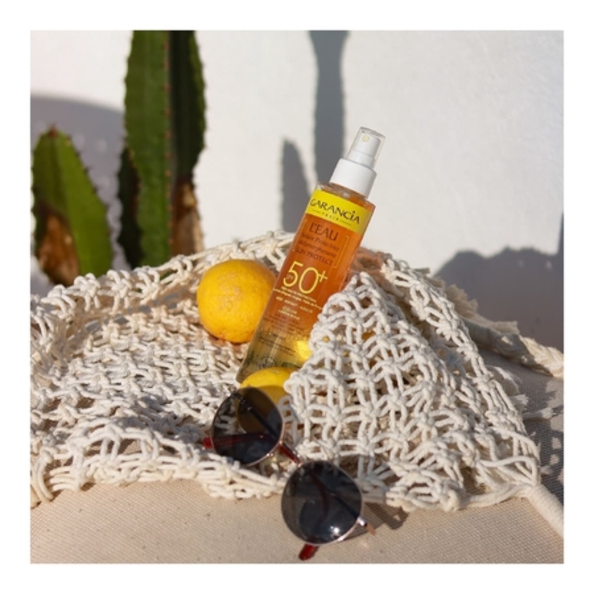 SOLAIREEau metamorphosante protectrice SPF50+