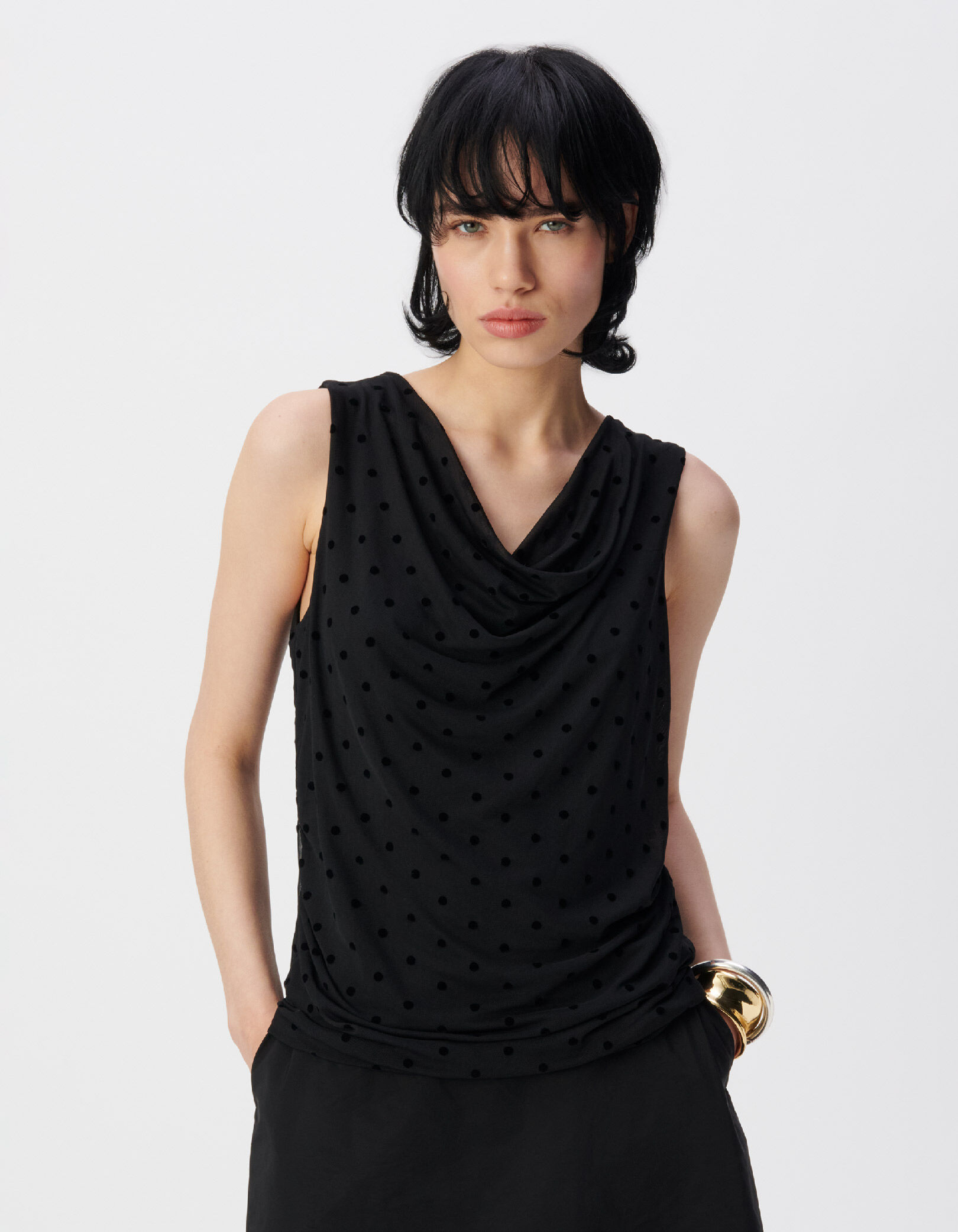 Tee-shirt sans manches noir résille motif pois Femme