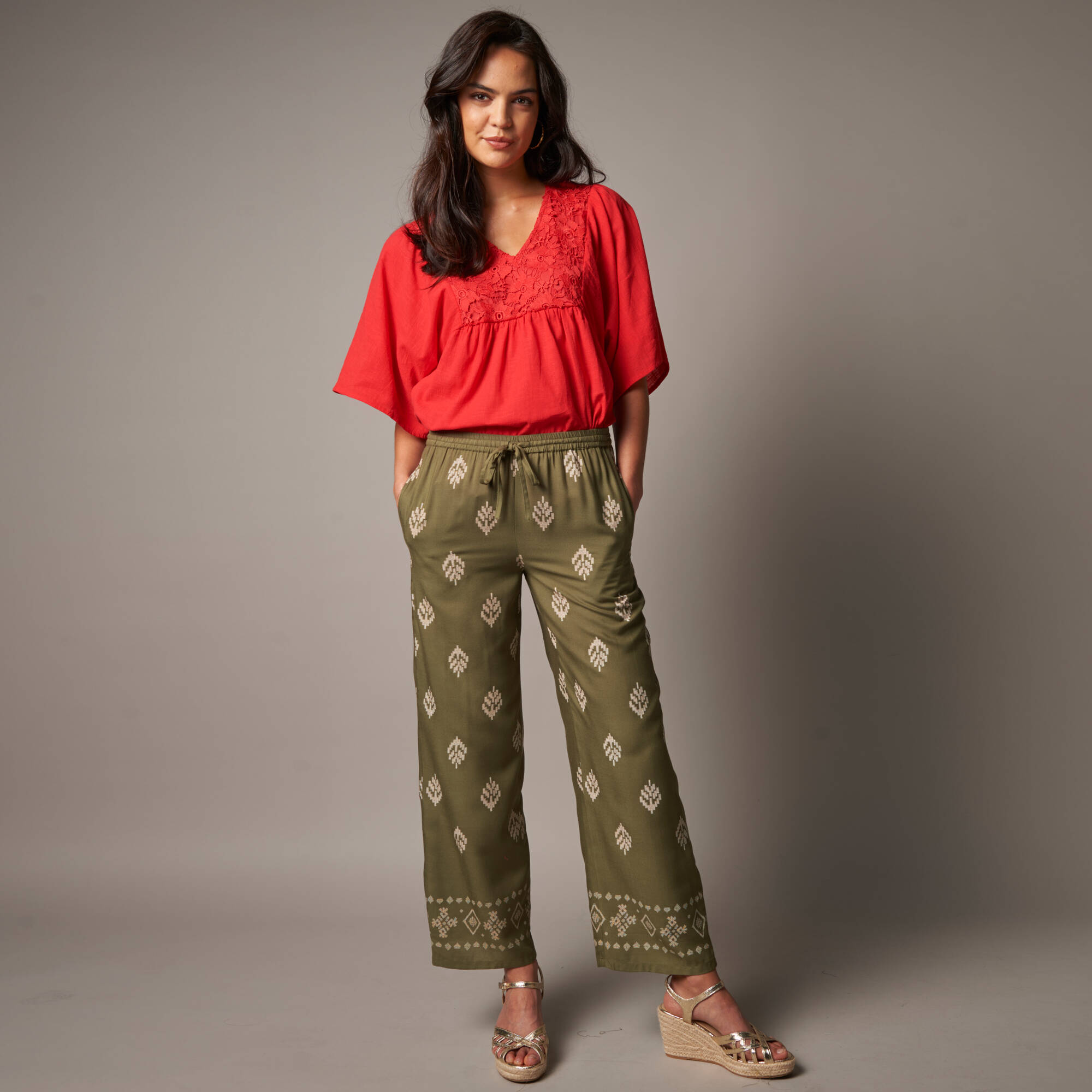 Tunique plastron fantaisie doublé, manches kimono