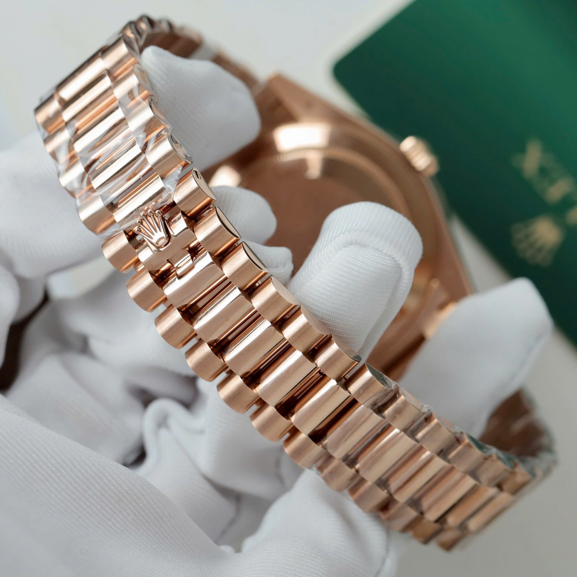 Rolex Day-Date RG Plated Green Dial Baguette Diamond 40mm Super Clone