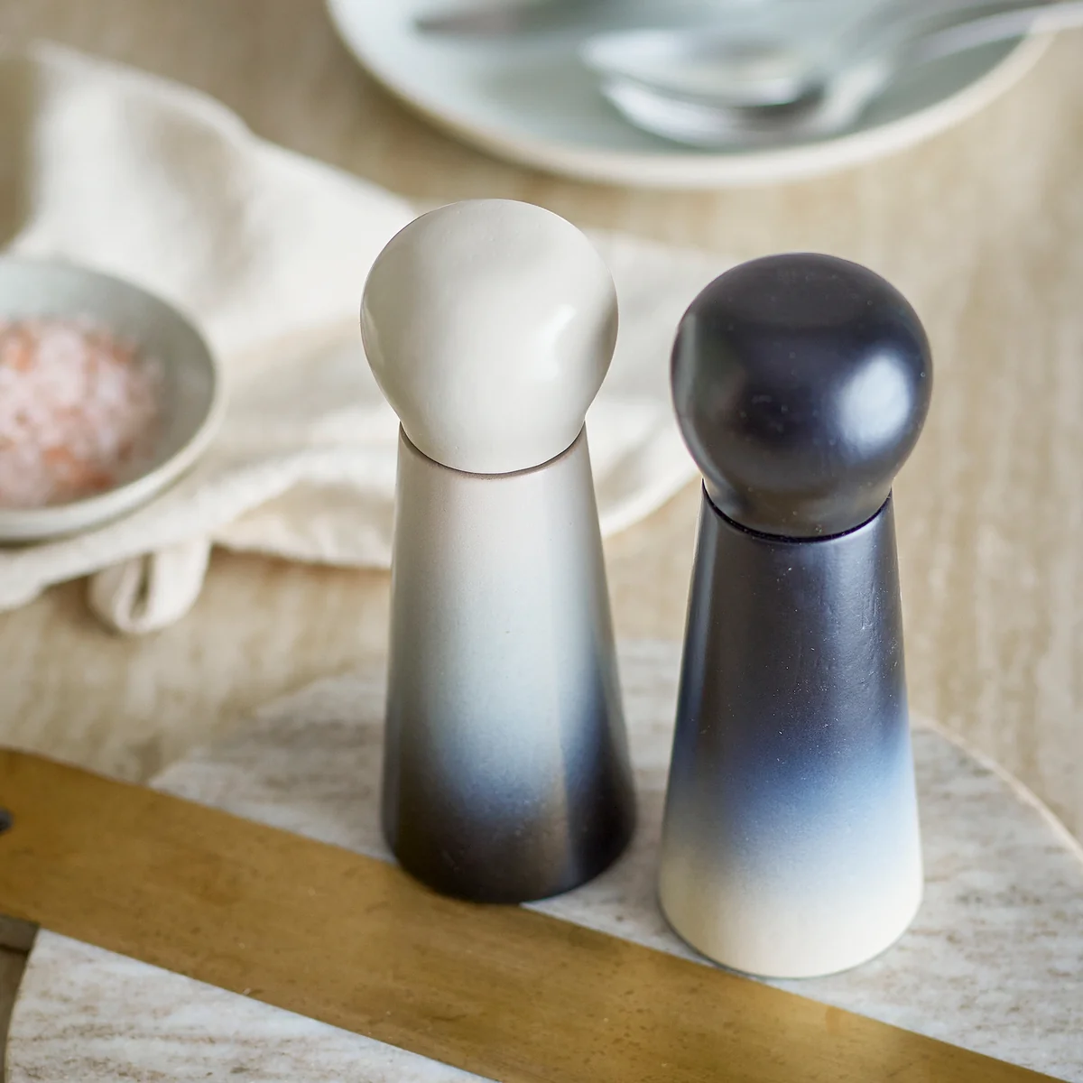 Bloomingville - Hyman Salz- & Pfeffermühle, blau (2er Set)