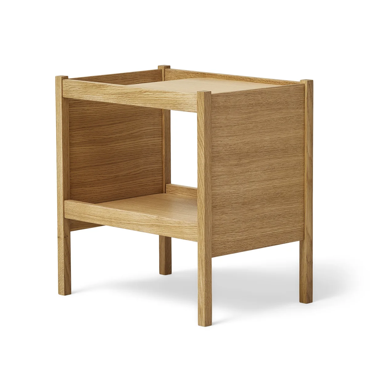 Form & Refine - Journal Beistelltisch