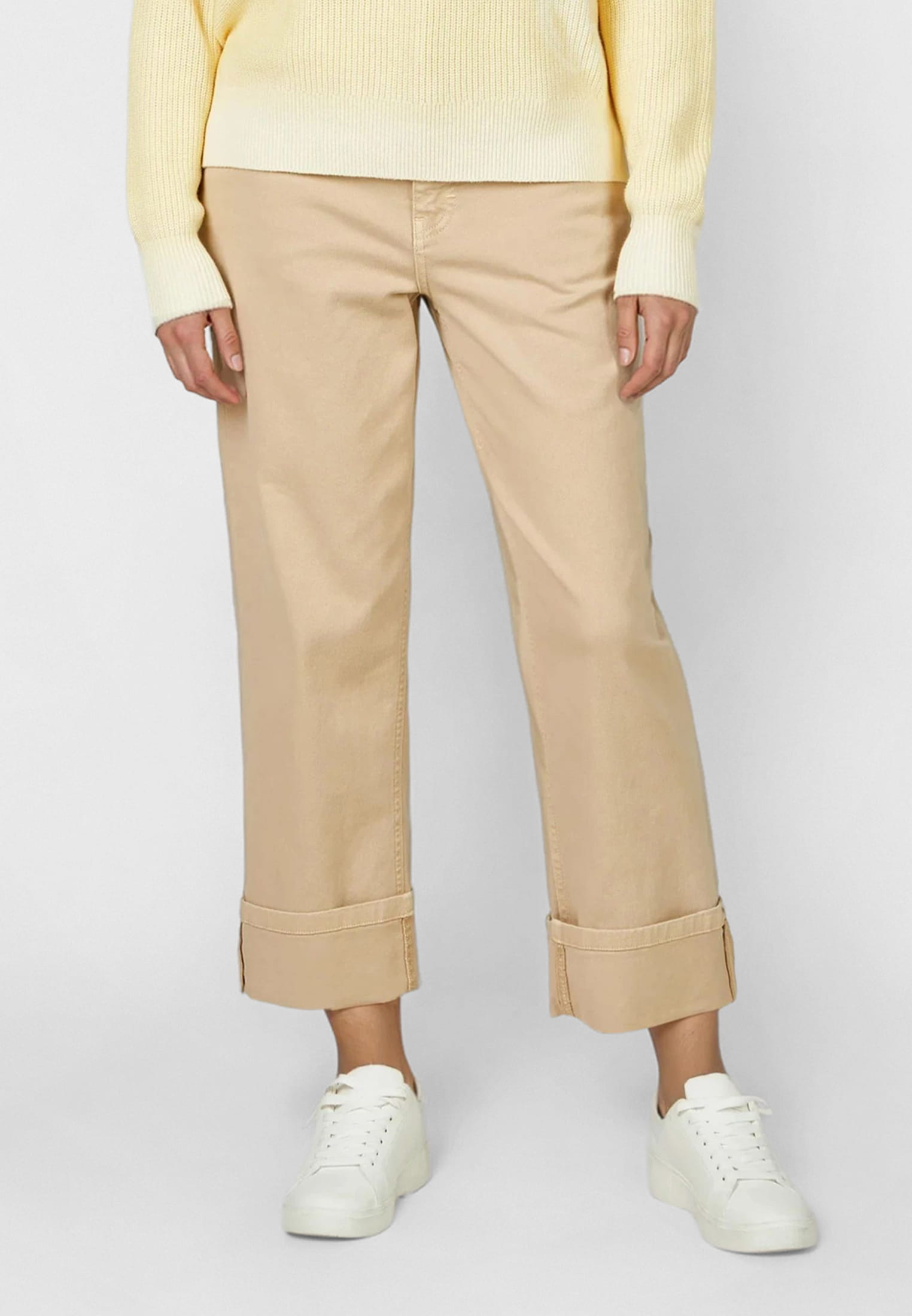 Loose Fit Jeans mit Aufschlag
