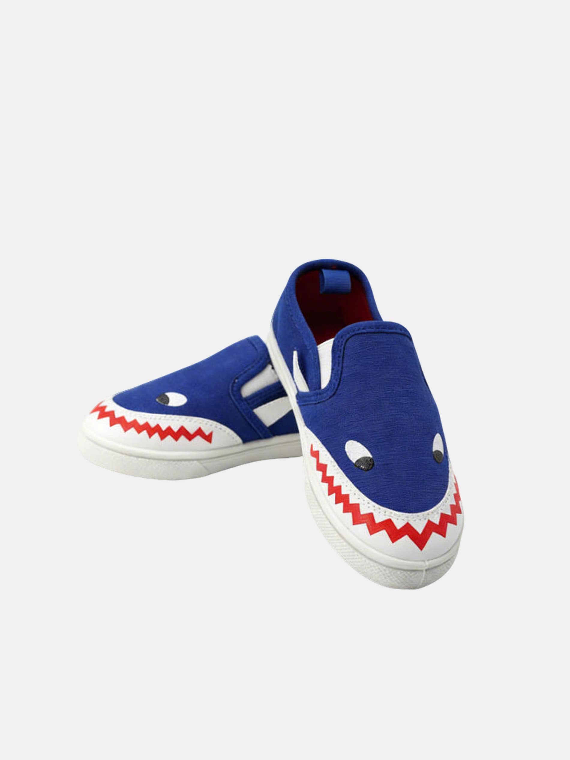 Wsuwane trampki z motywem rekina