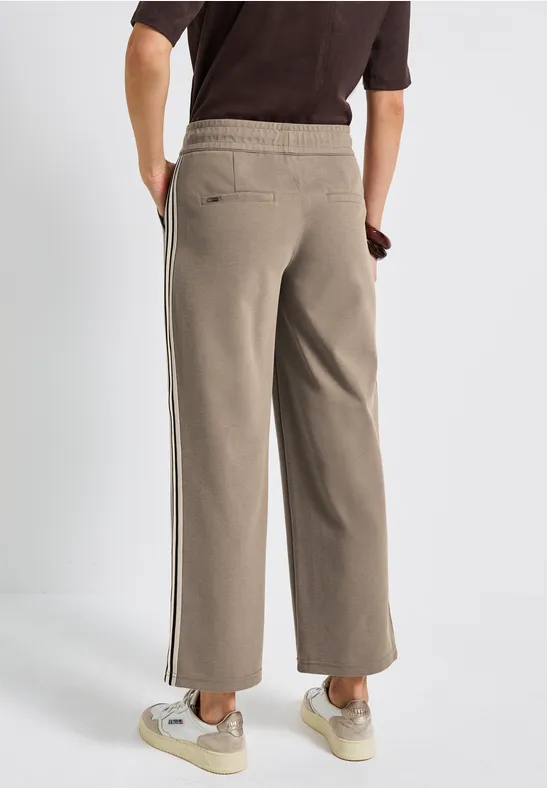 Straight Leg Strukturhose