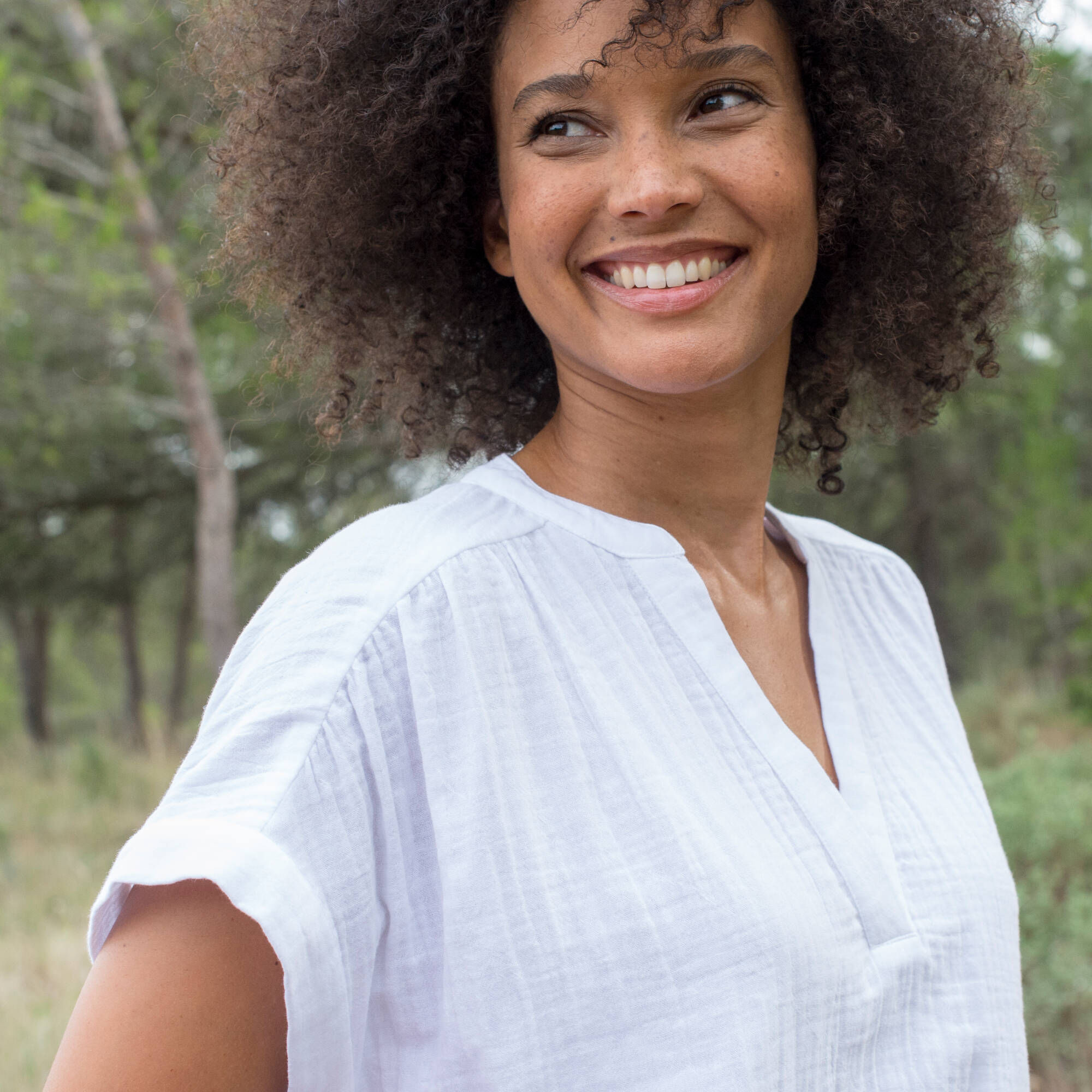Blouse col tunisien unie en double gaze de coton