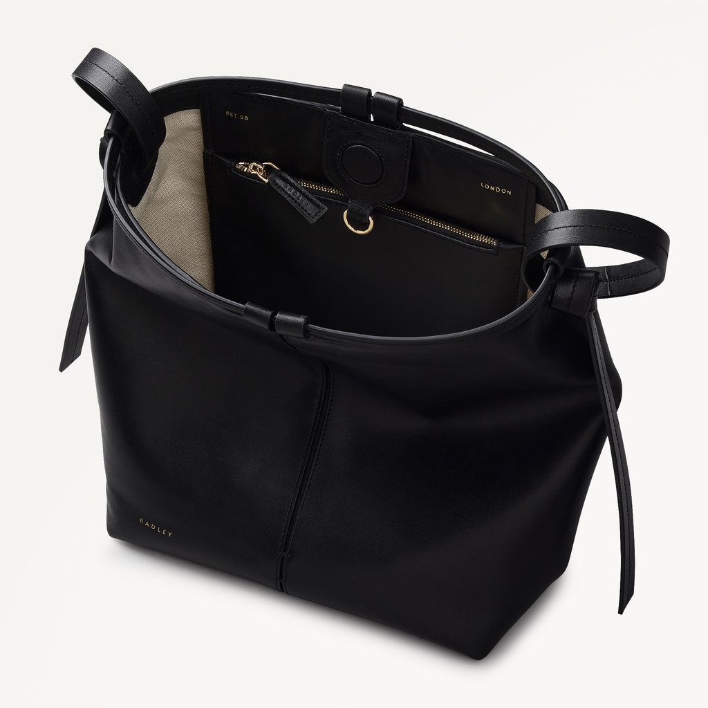 The Connaught - Medium Ziptop Shoulder