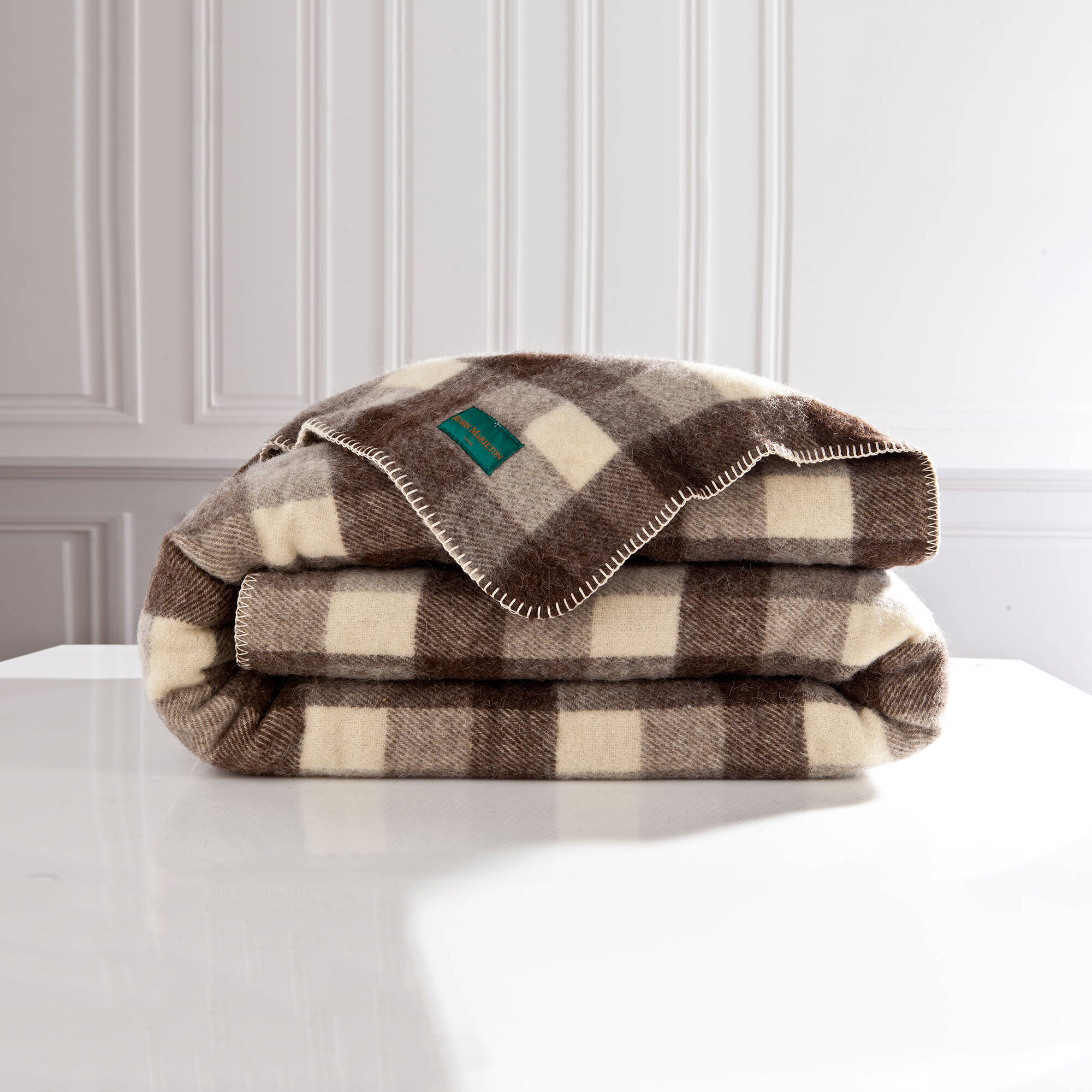 Couverture pure laine fabrication fran&ccedil;aise 400 g/m²