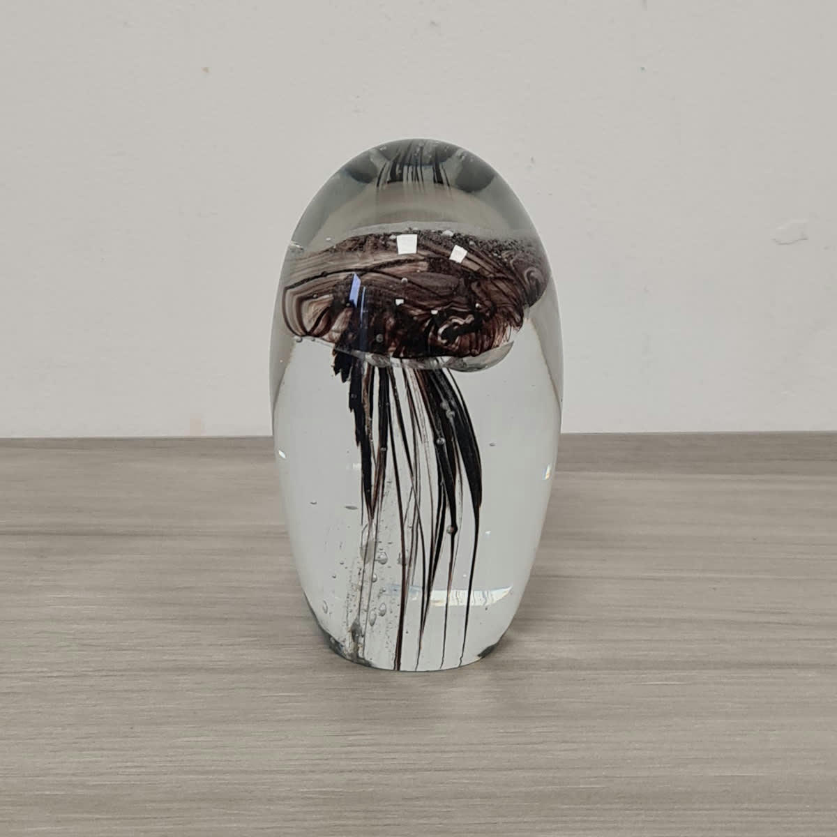 - Presse papier Méduse en verre 8 cm