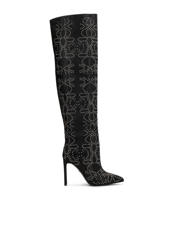 Rivet patterned leather musketeers