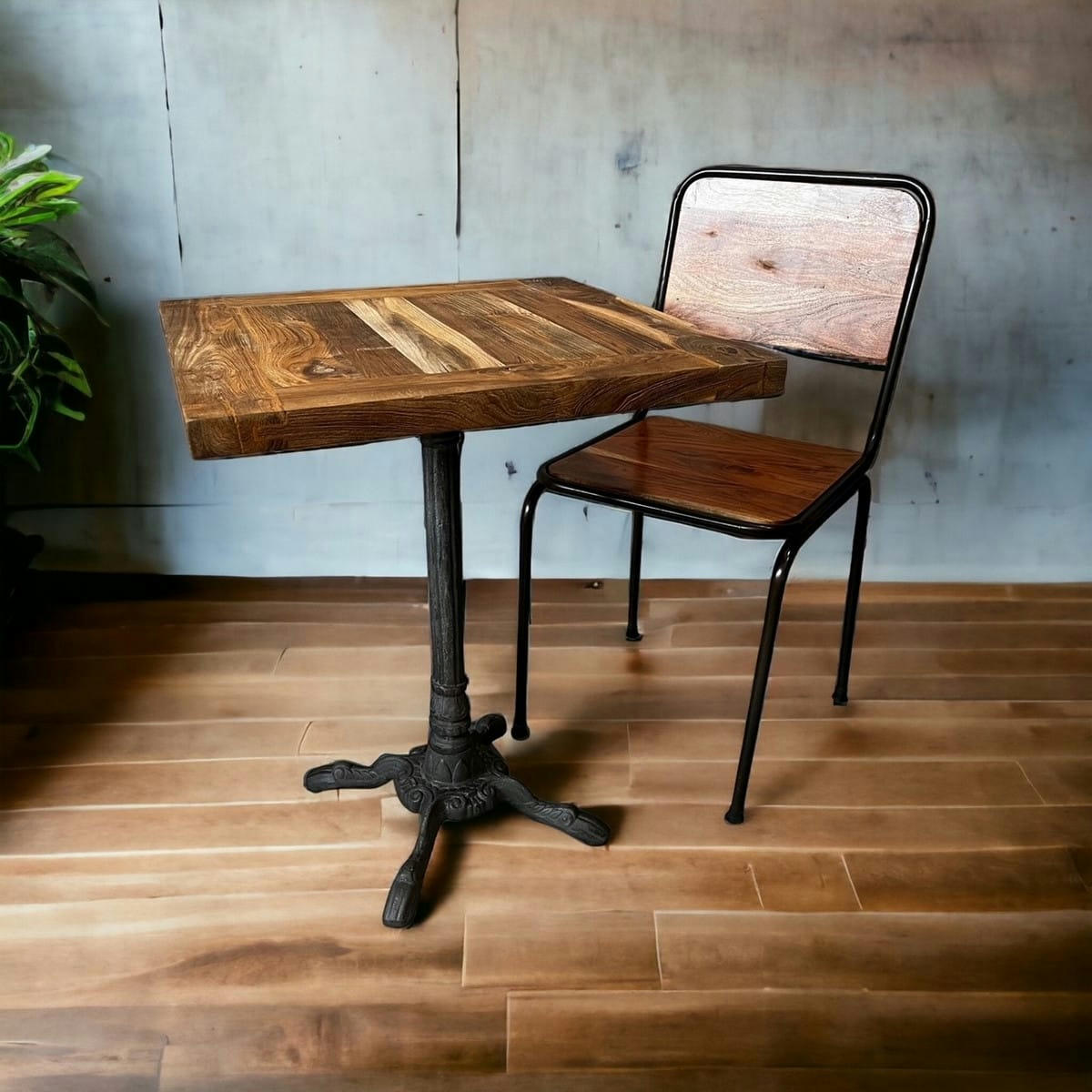 TAVERNE - Table carrée en bois massif L60