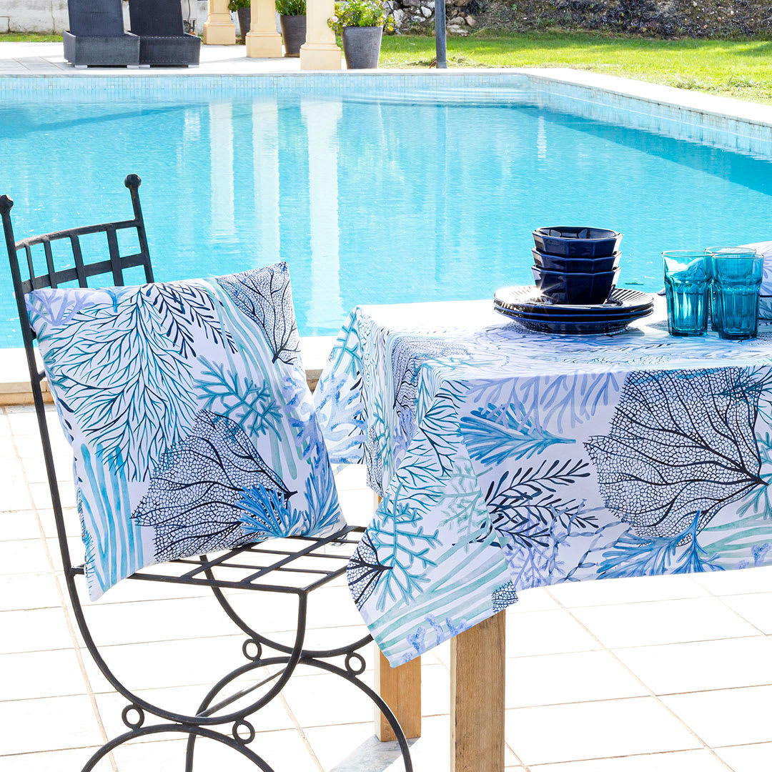ARRECIFE NP - Nappe en coton enduite 140x250 cm bleu