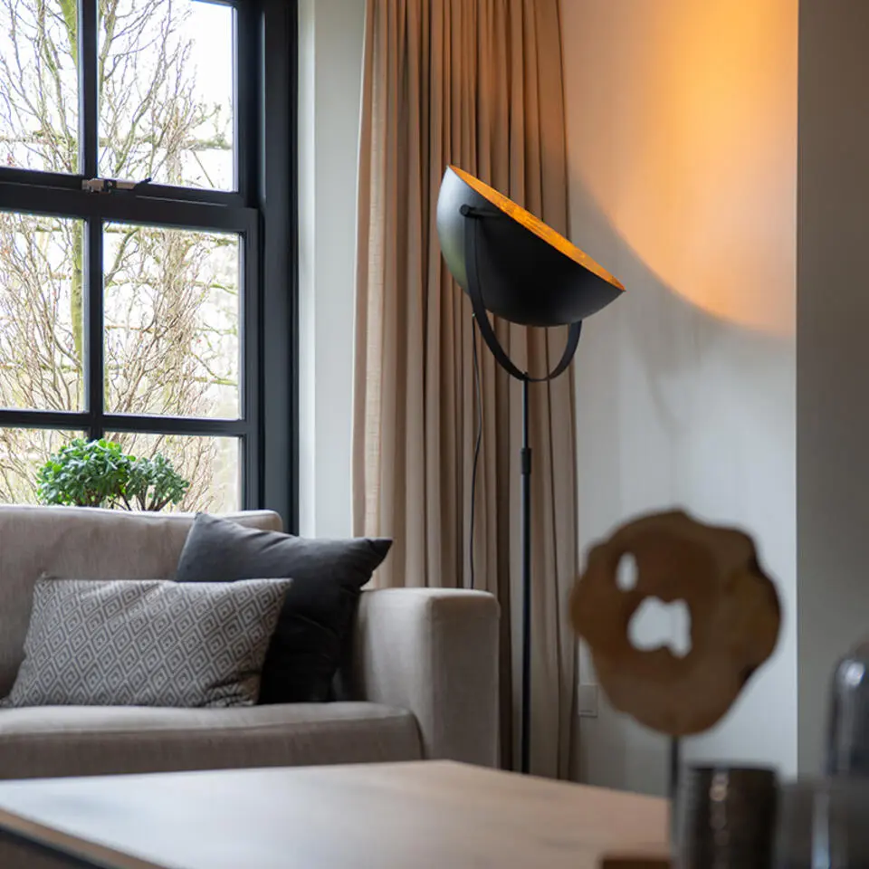 Qazqa vloerlamp magnax zwart e27