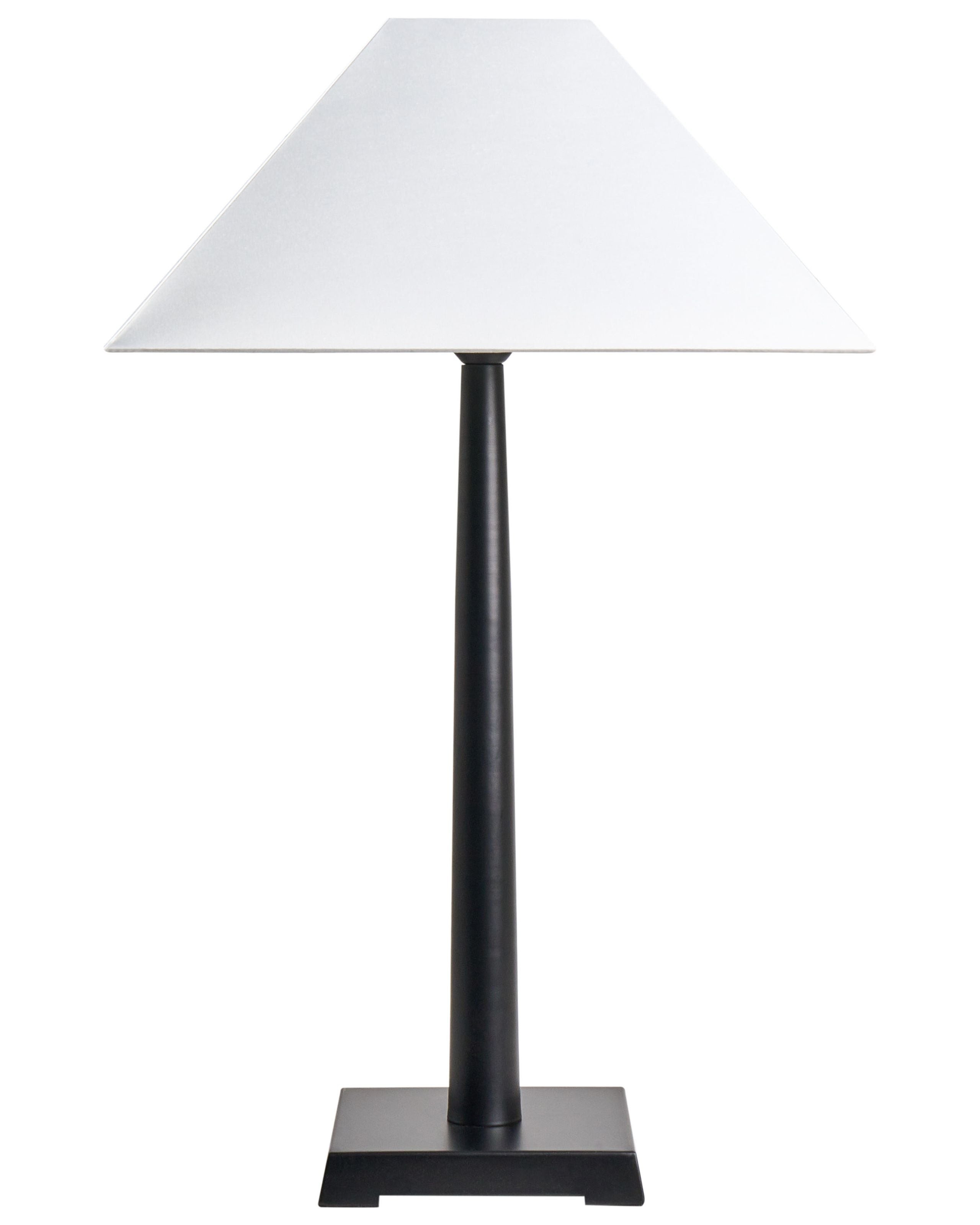 Lampa stołowa metalowa biały stożkowy klosz czarna