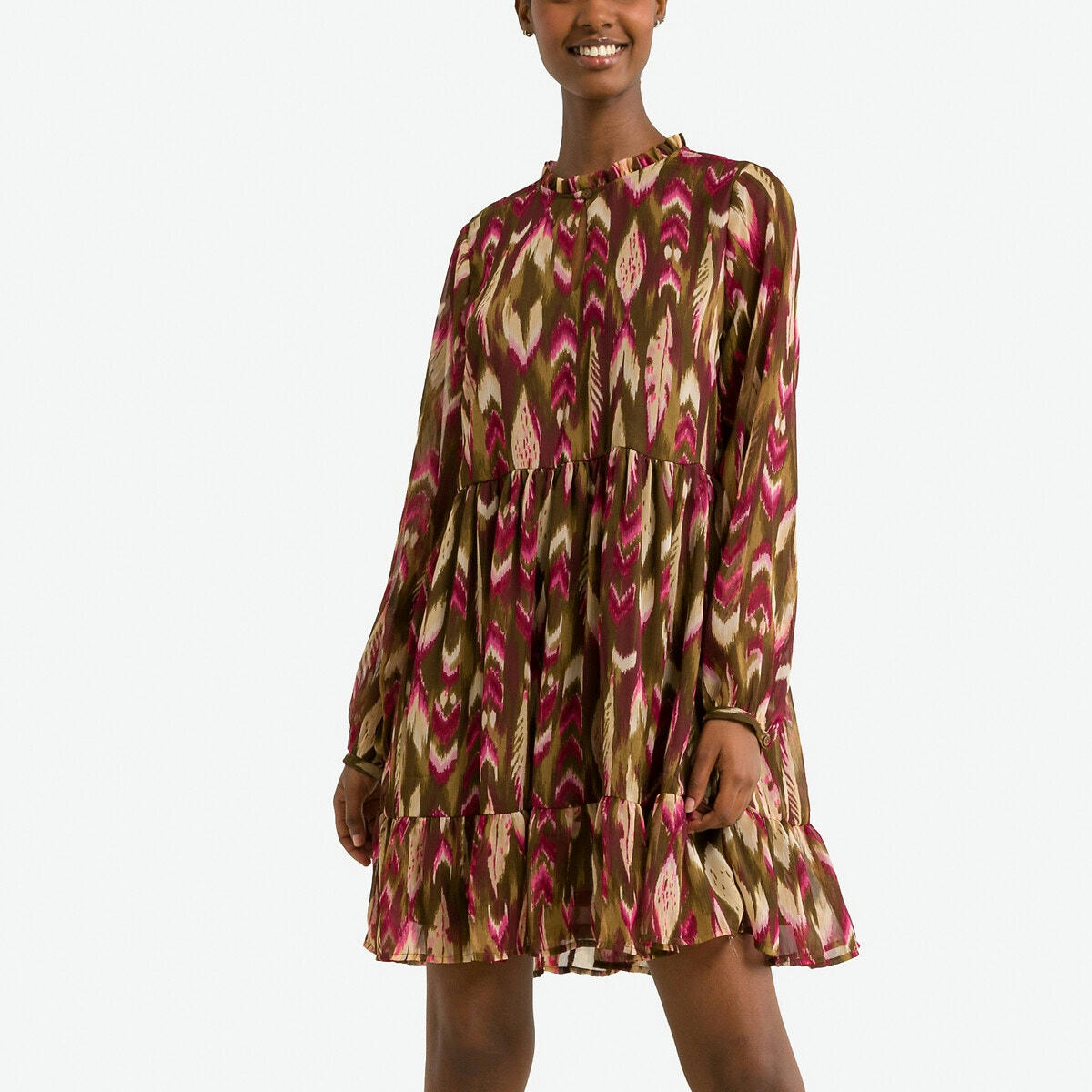 Robe courte, manches longues, imprimée
